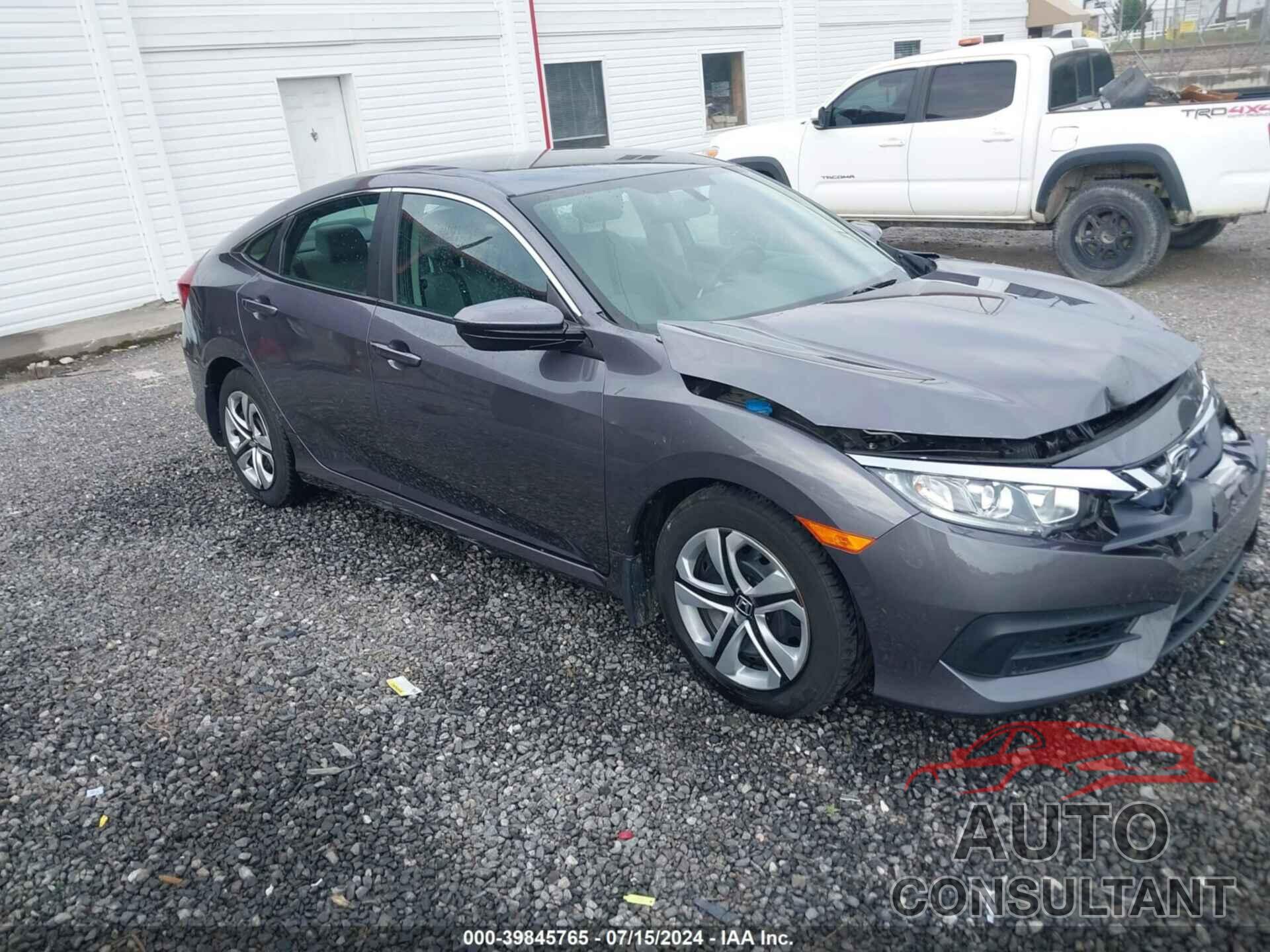 HONDA CIVIC 2018 - 2HGFC2F55JH500931