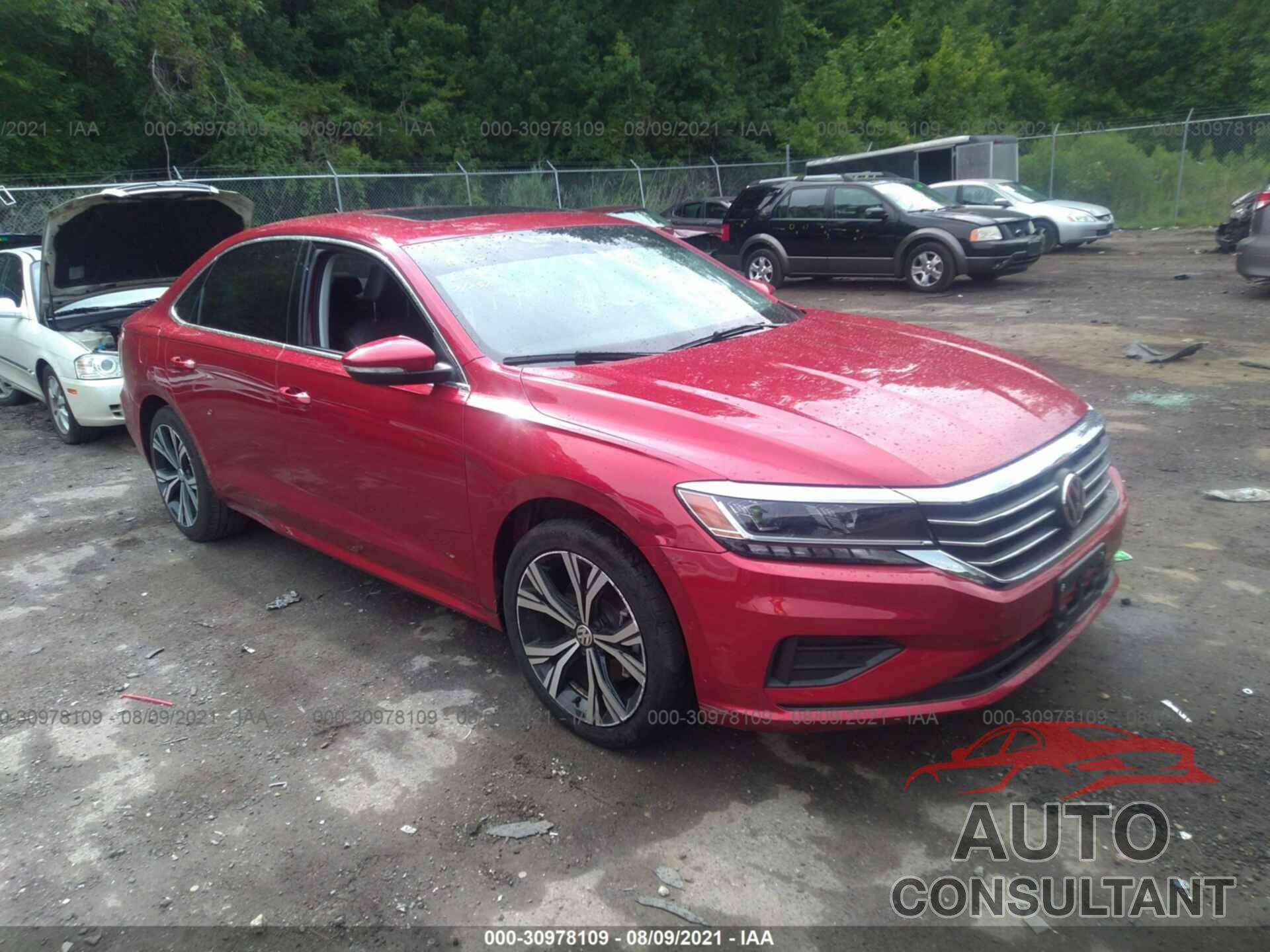 VOLKSWAGEN PASSAT 2020 - 1VWCA7A32LC027518