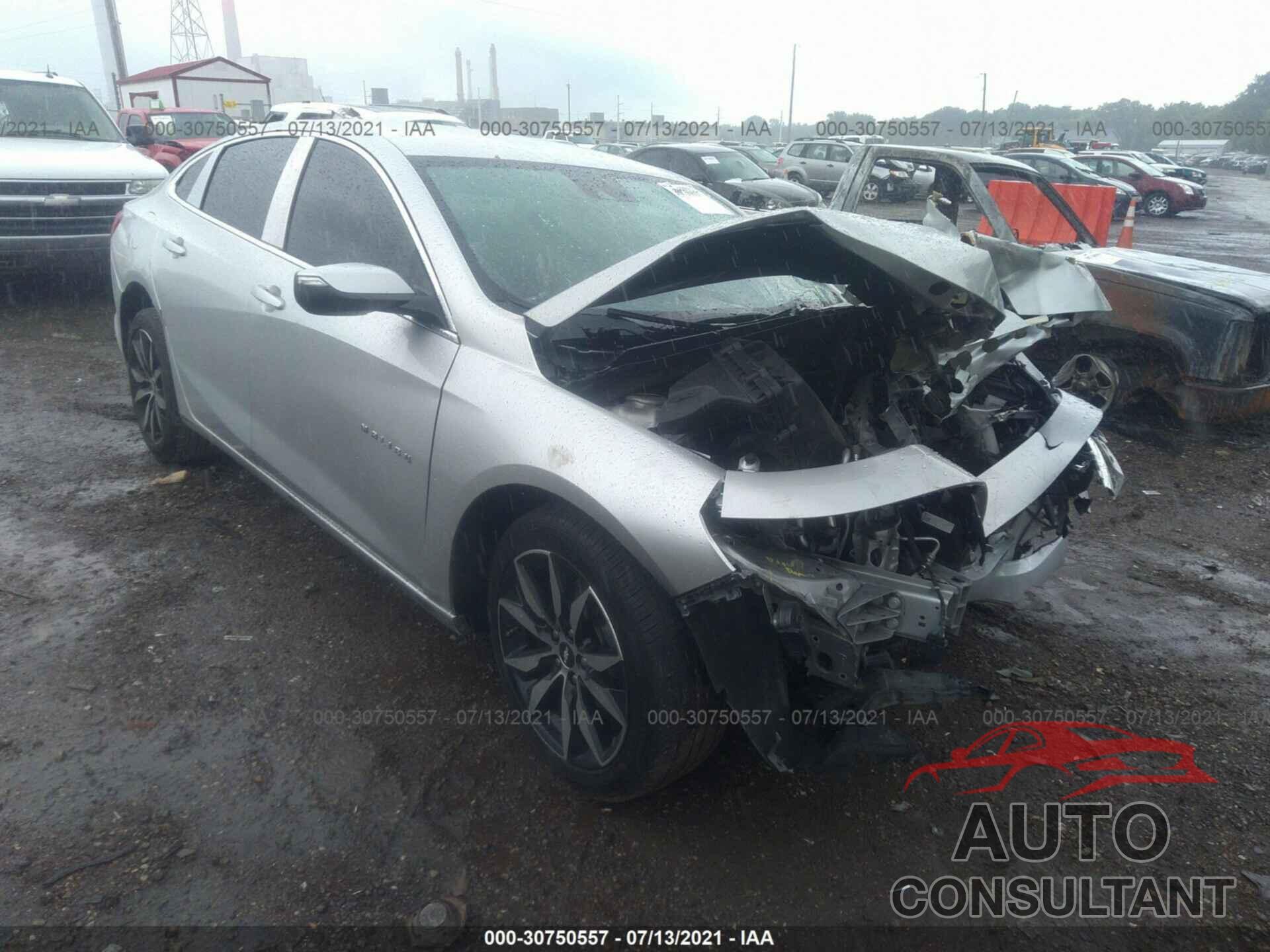 CHEVROLET MALIBU 2017 - 1G1ZE5ST7HF285939