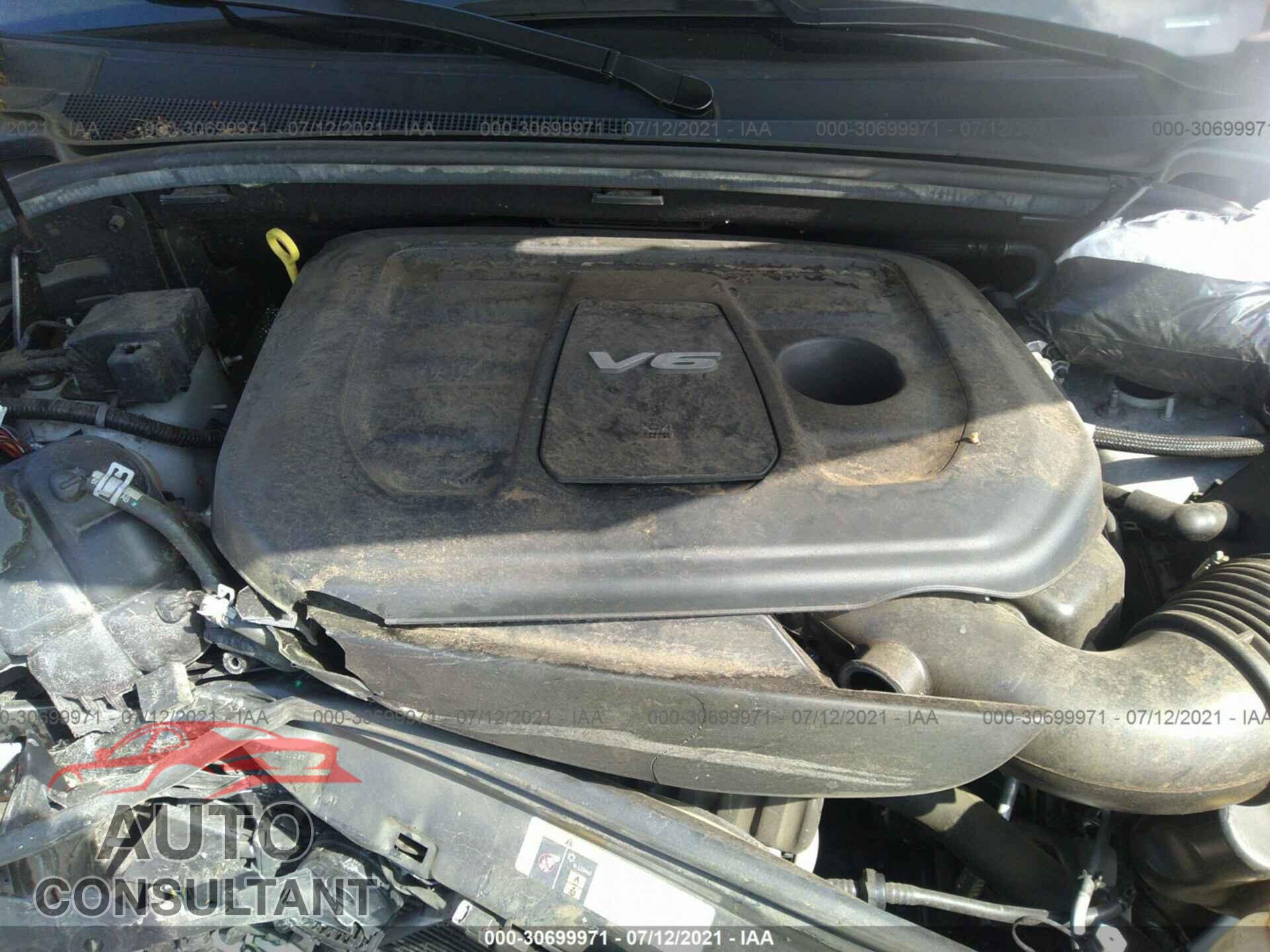 DODGE DURANGO 2018 - 1C4RDJDG2JC261820