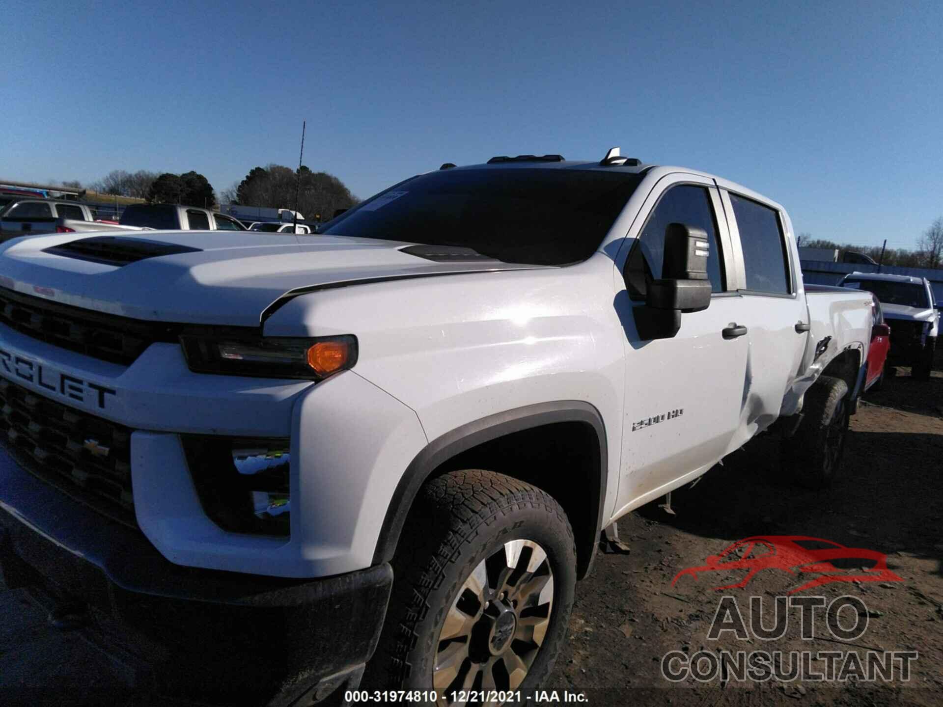 CHEVROLET SILVERADO 2500HD 2020 - 1GC4YME74LF195206