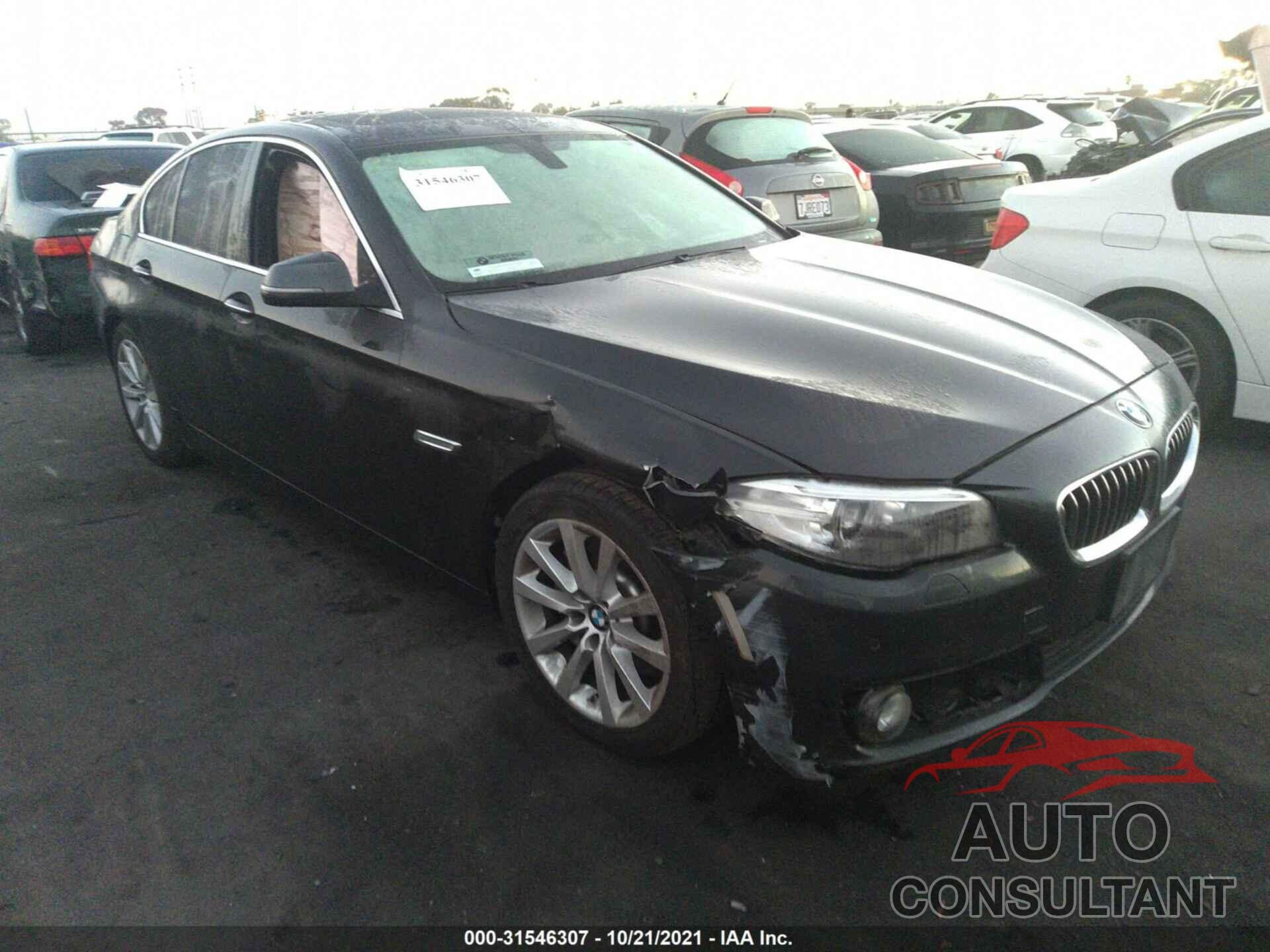 BMW 5 SERIES 2016 - WBA5B1C53GG551180