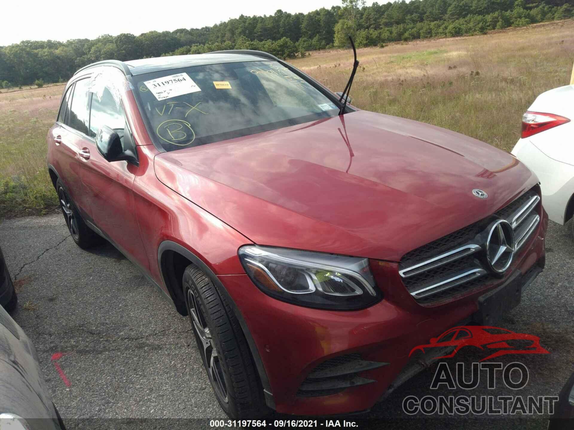 MERCEDES-BENZ GLC 2019 - WDC0G4KBXKF562273