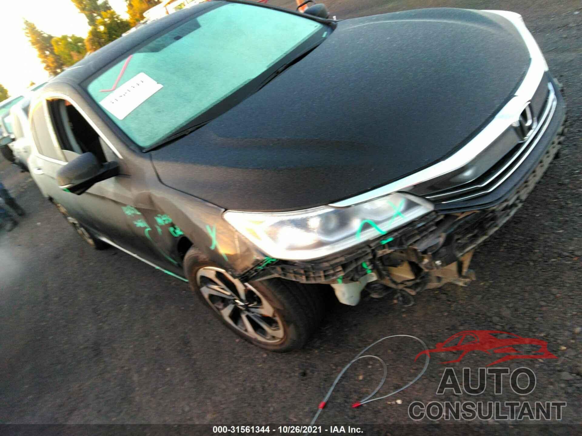 HONDA ACCORD SEDAN 2017 - 1HGCR2F74HA104906