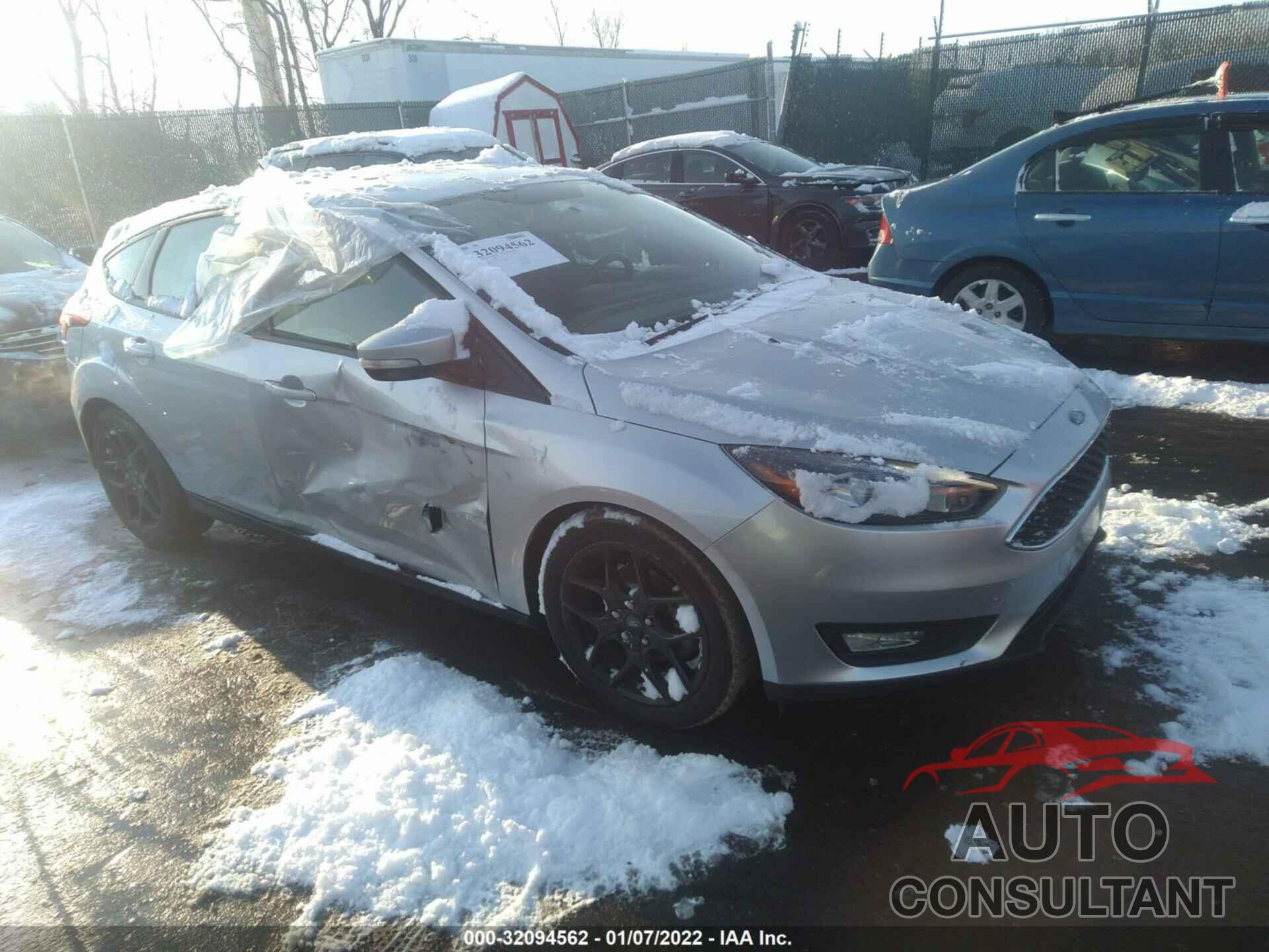 FORD FOCUS 2016 - 1FADP3K25GL239443