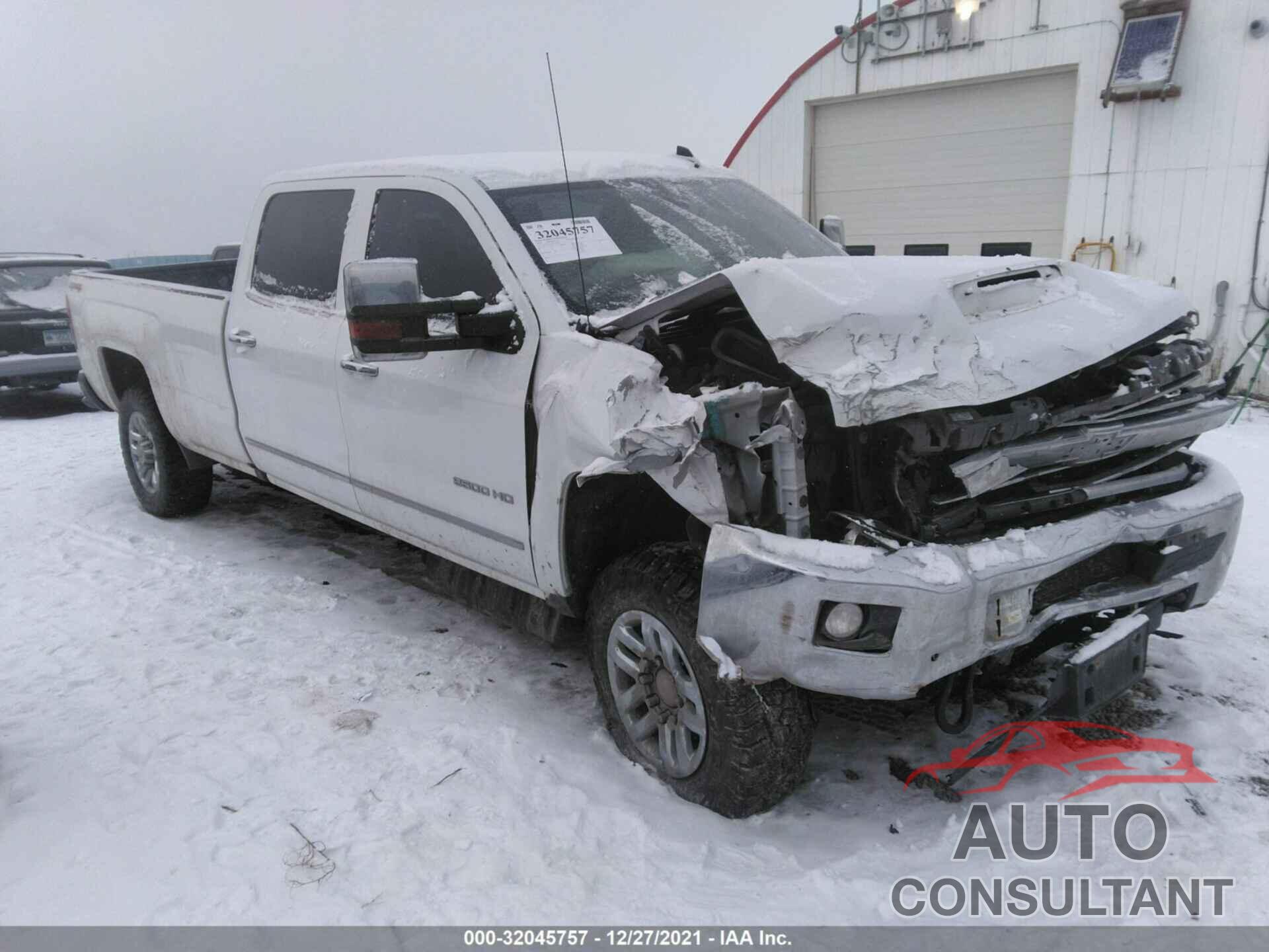 CHEVROLET SILVERADO 2500HD 2018 - 1GC1KWEY3JF133804