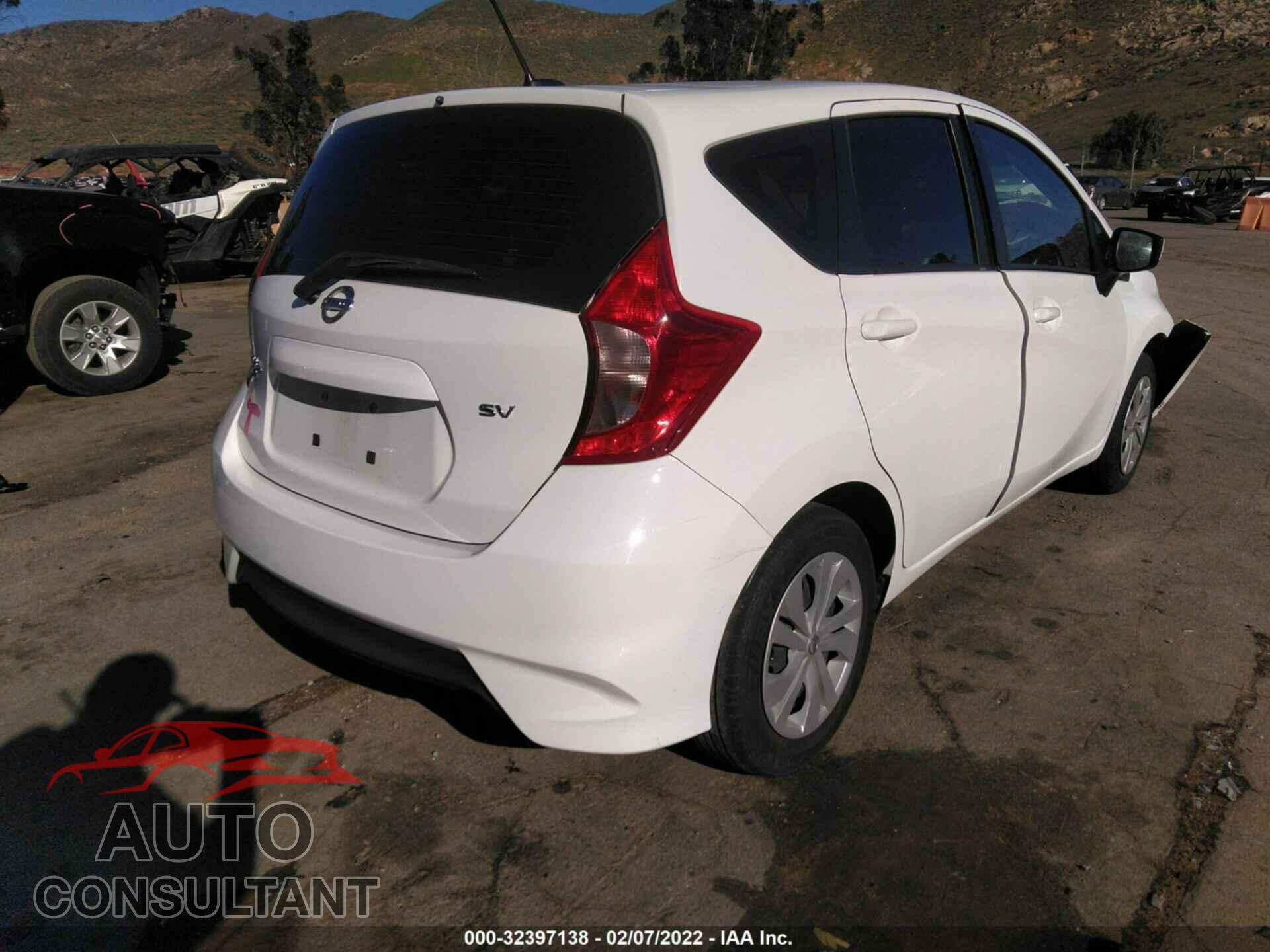NISSAN VERSA NOTE 2017 - 3N1CE2CP3HL354695