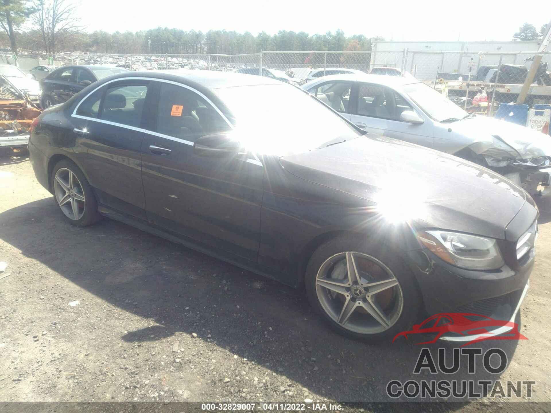 MERCEDES-BENZ C-CLASS 2018 - 55SWF4KBXJU260583