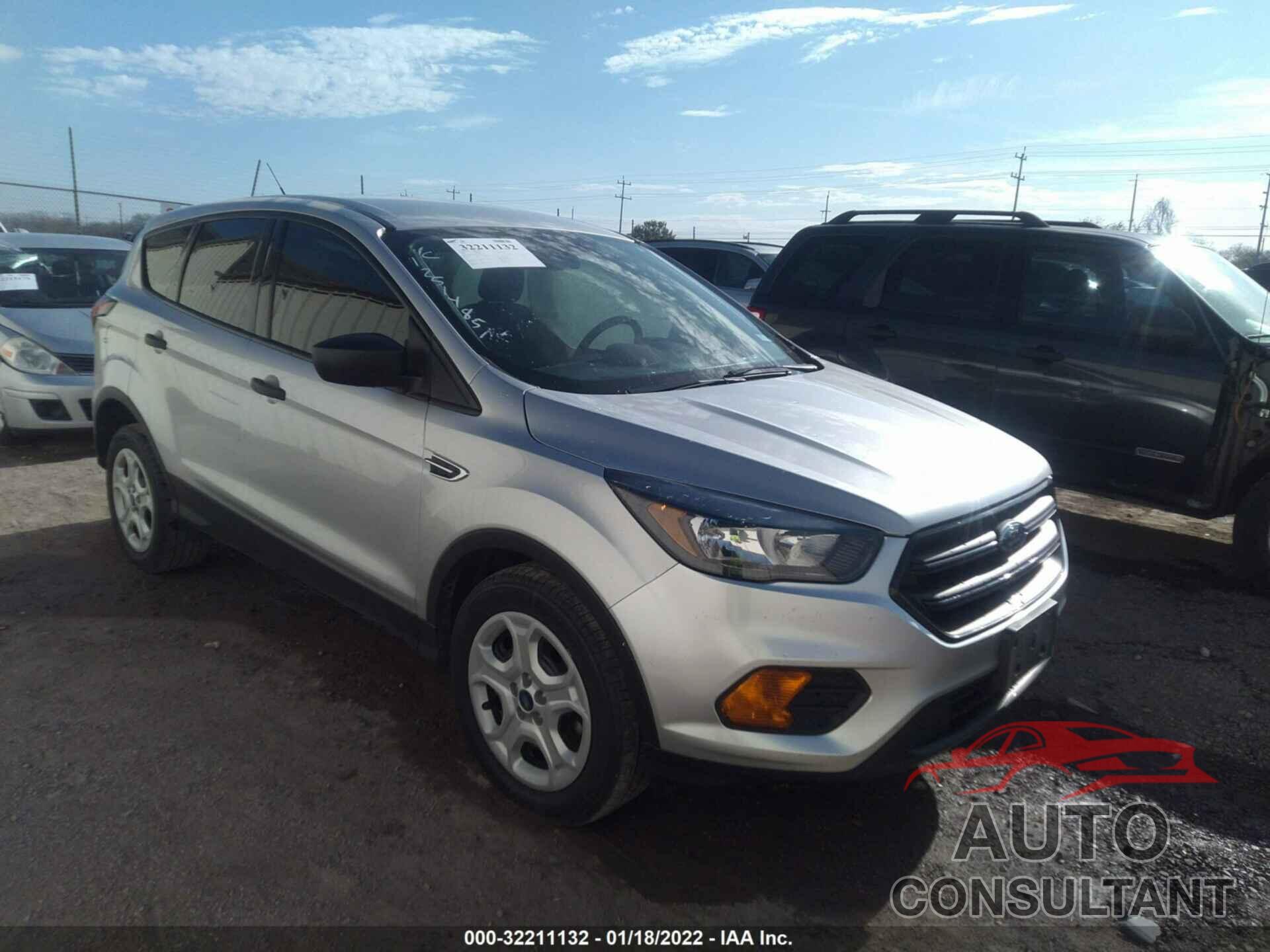 FORD ESCAPE 2019 - 1FMCU0F72KUB00128