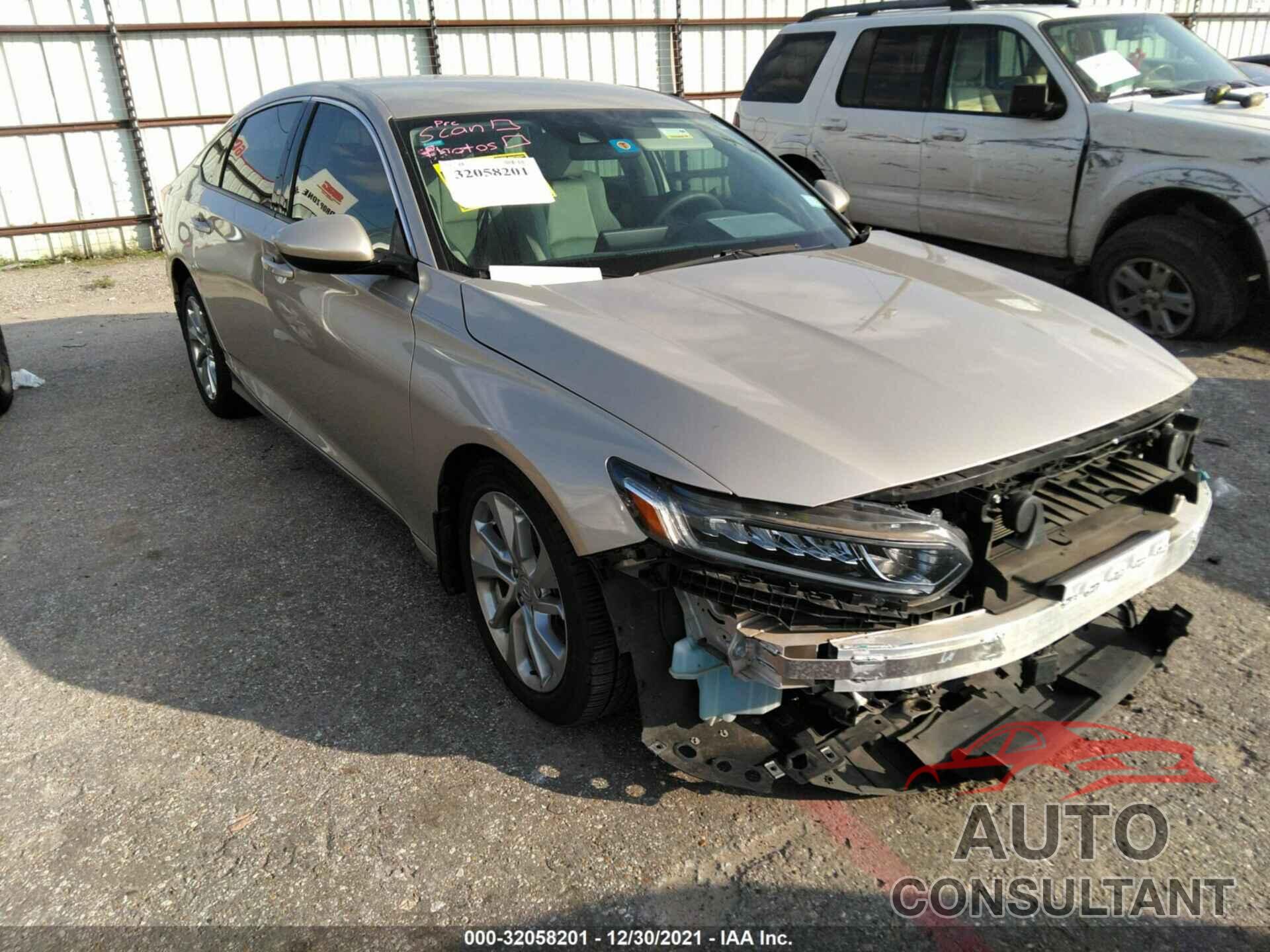 HONDA ACCORD SEDAN 2018 - 1HGCV1F17JA211522