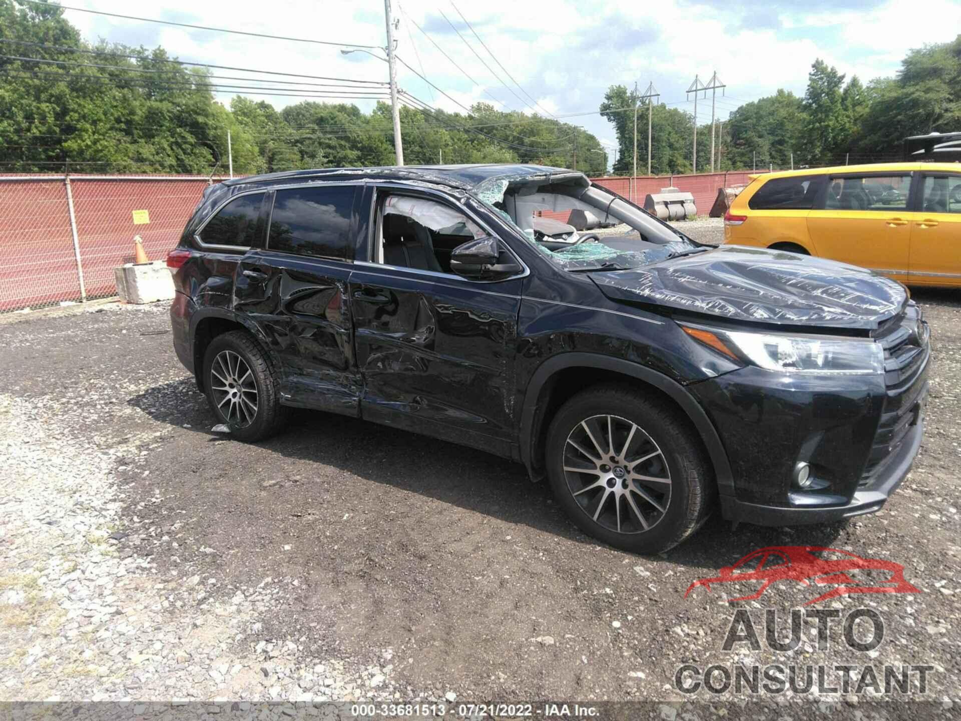 TOYOTA HIGHLANDER 2018 - 5TDJZRFHXJS901256