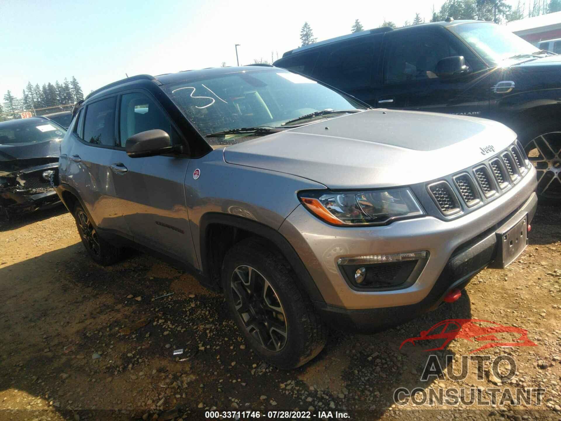 JEEP COMPASS 2019 - 3C4NJDDB9KT667886