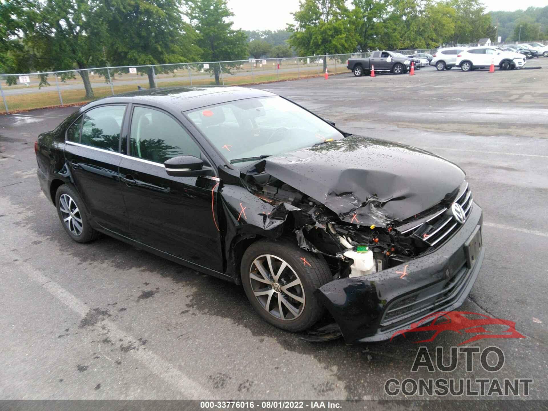 VOLKSWAGEN JETTA 2017 - 3VWB67AJ8HM332975