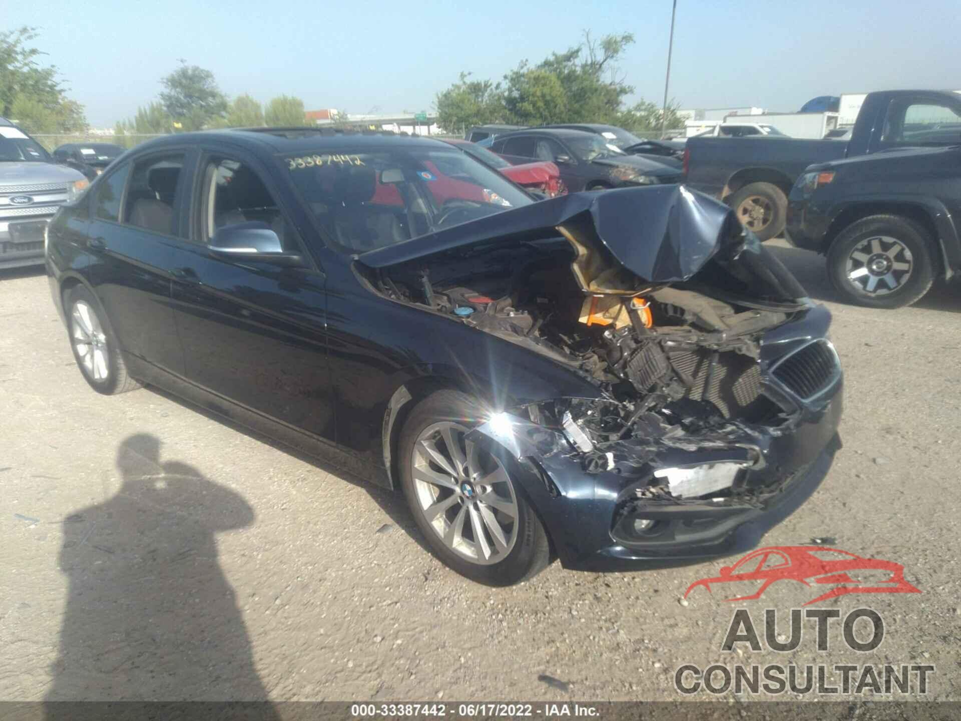 BMW 3 SERIES 2017 - WBA8E1G57HNU14173