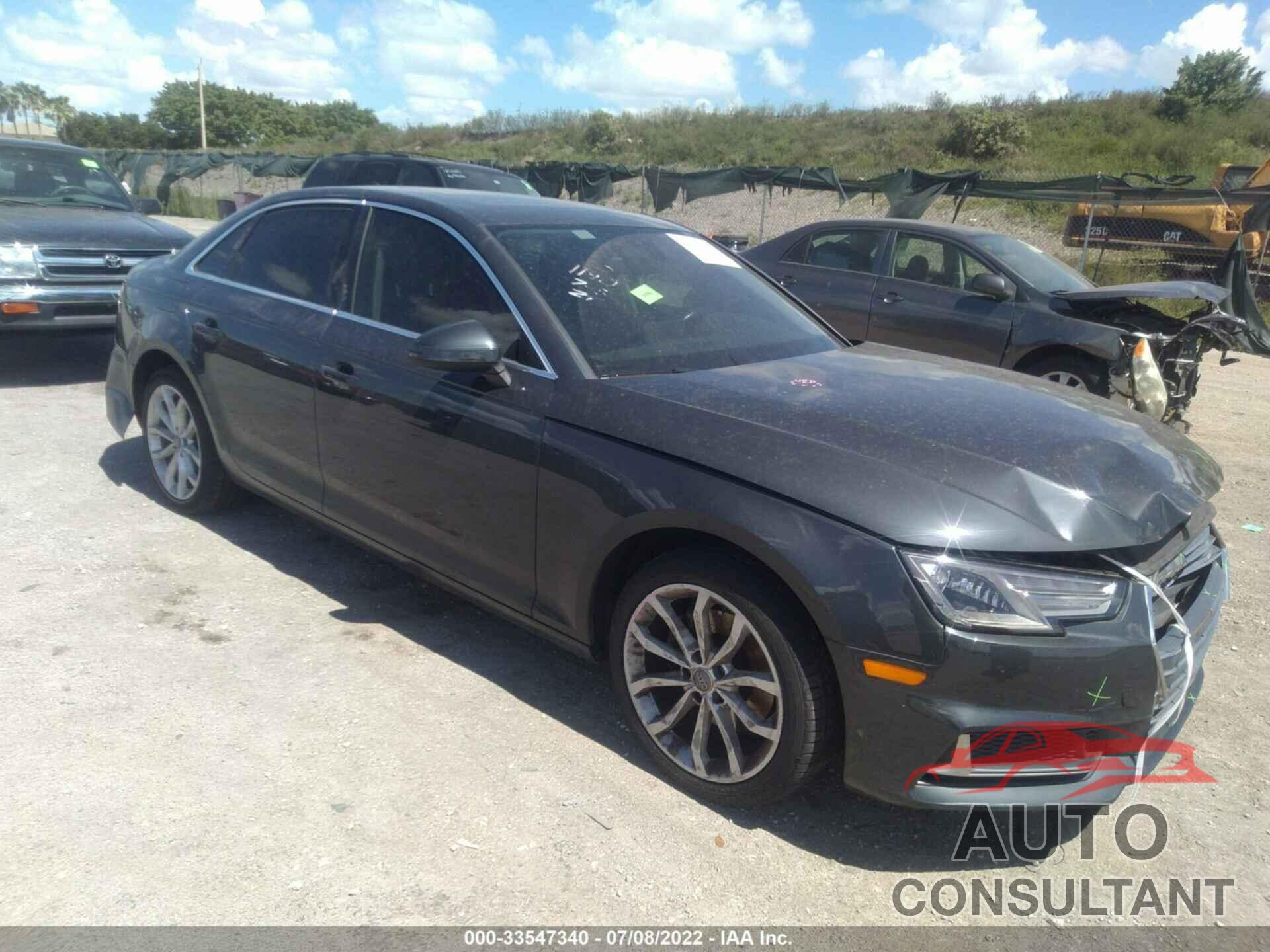 AUDI A4 2019 - WAUGMAF42KA021140