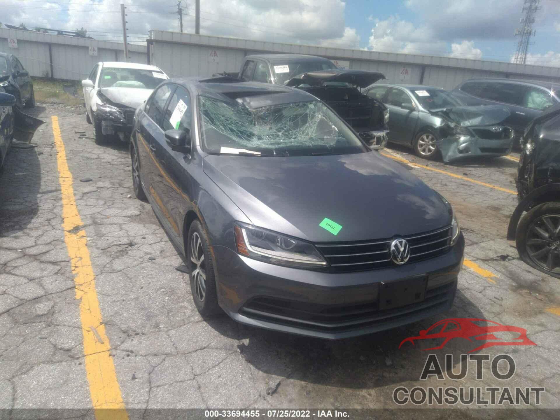 VOLKSWAGEN JETTA 2017 - 3VWDB7AJ9HM269549