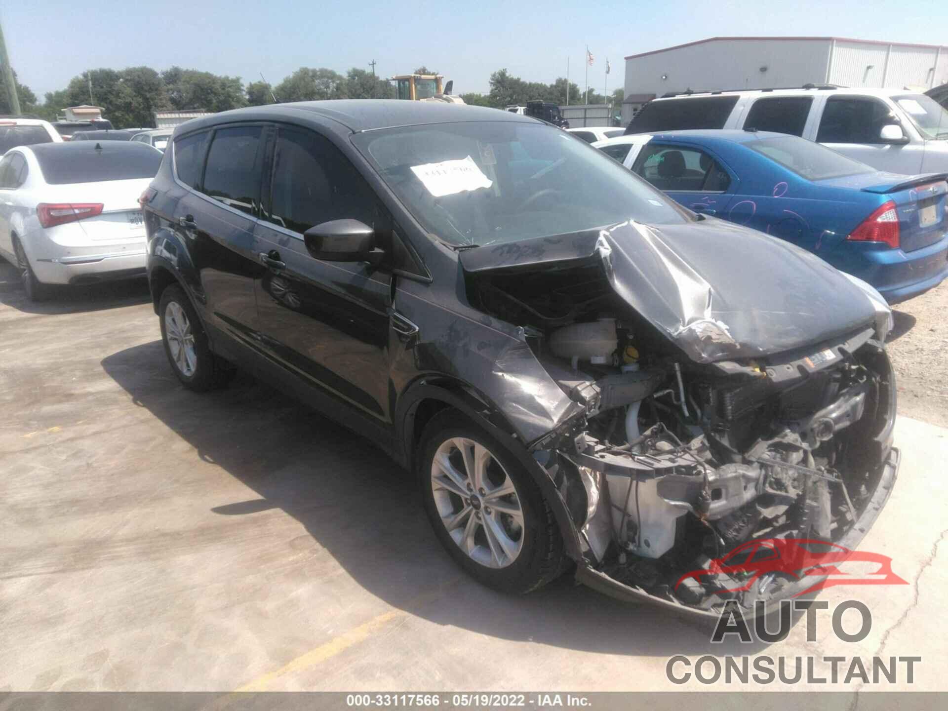 FORD ESCAPE 2019 - 1FMCU0GD9KUB26746