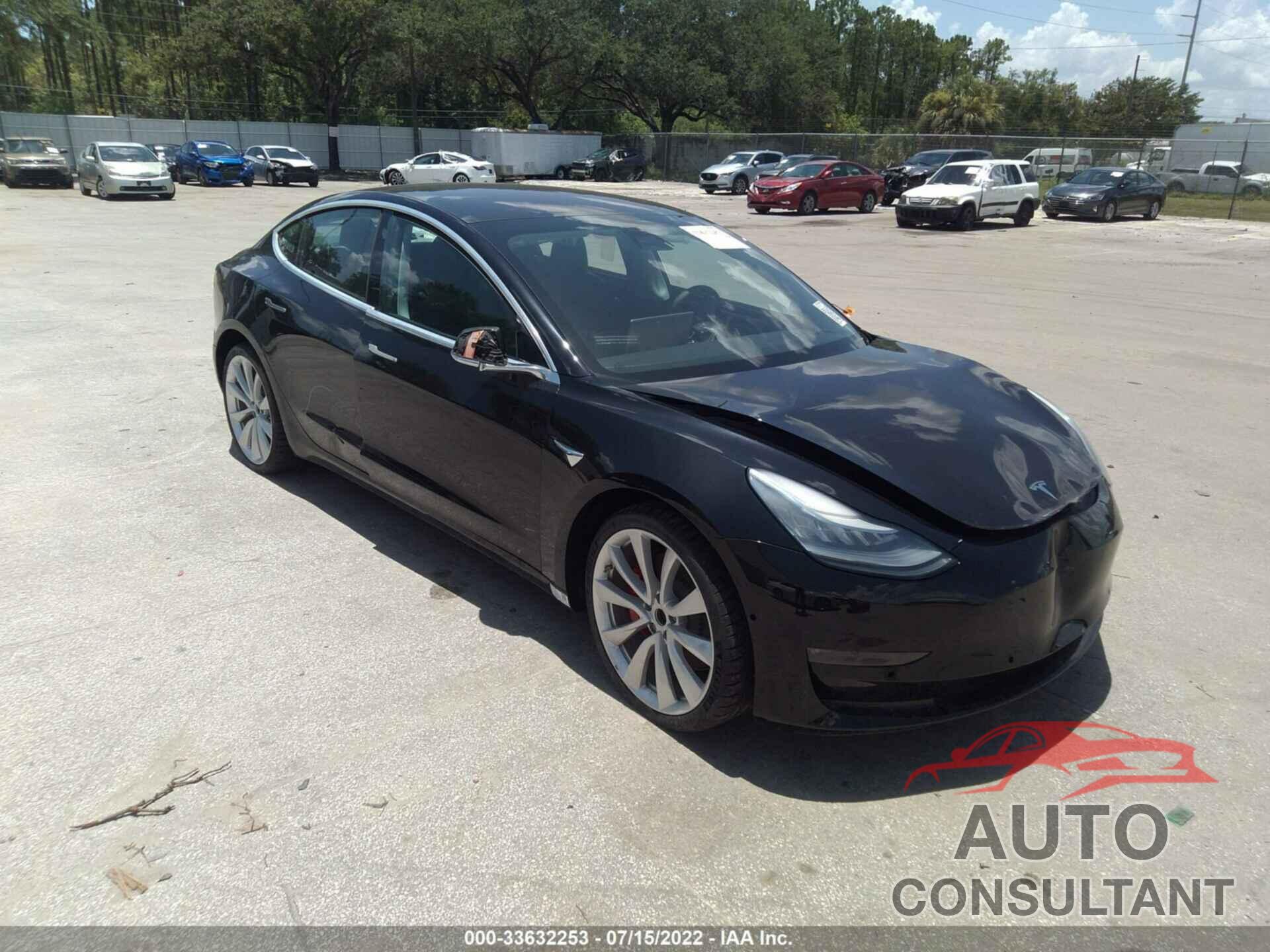TESLA MODEL 3 2018 - 5YJ3E1EB4JF105450