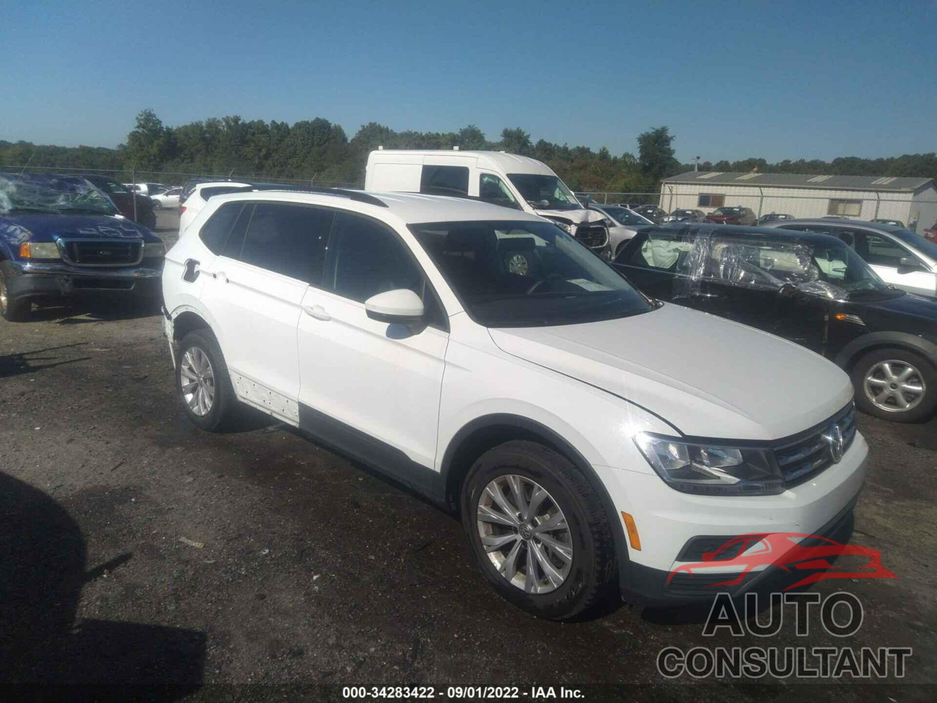 VOLKSWAGEN TIGUAN 2019 - 3VV1B7AX0KM175756