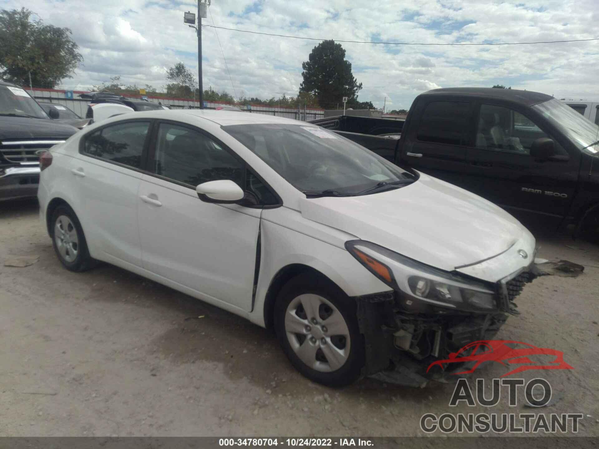 KIA FORTE 2017 - 3KPFK4A79HE052947