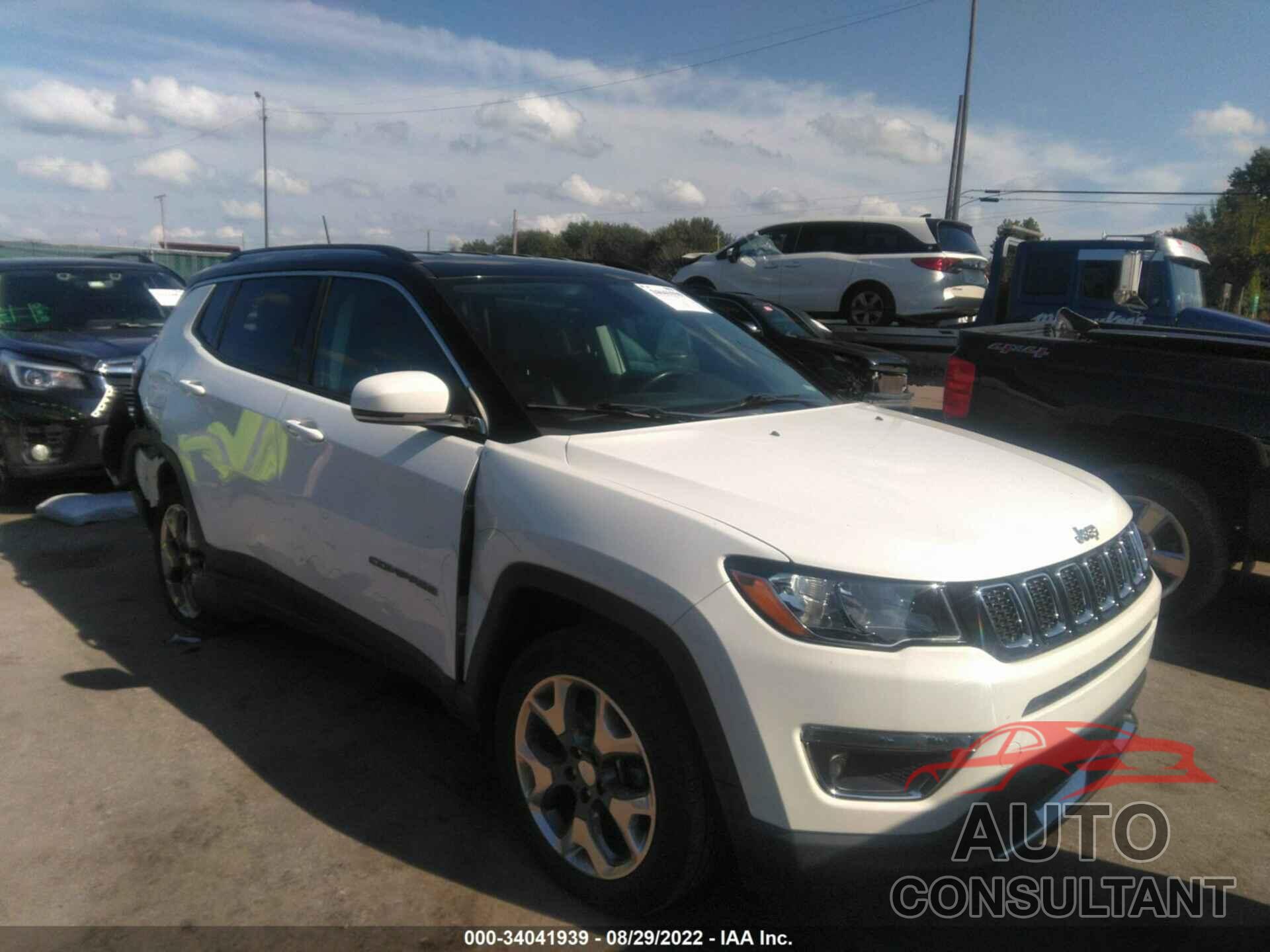 JEEP COMPASS 2018 - 3C4NJDCB8JT258990