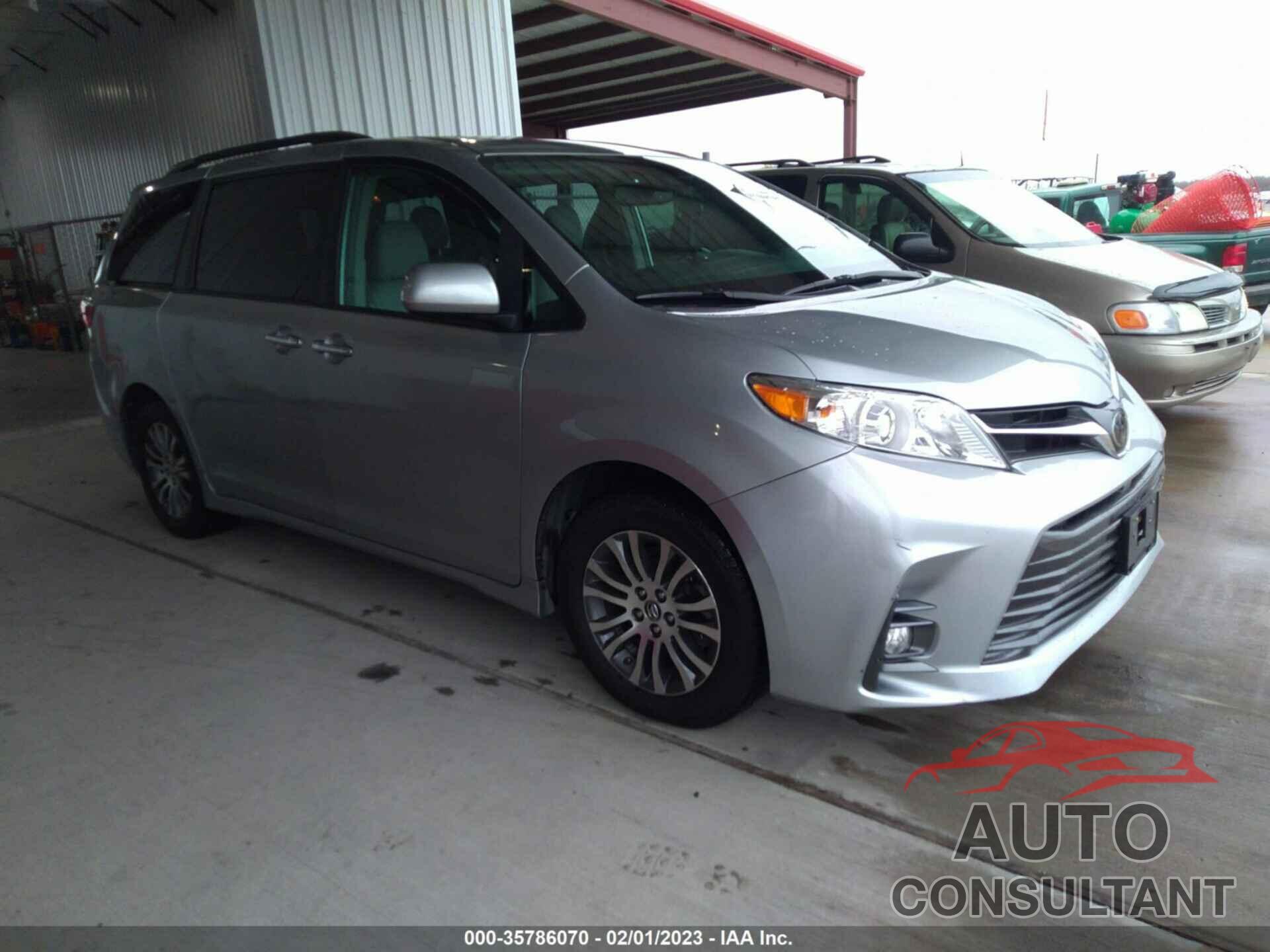 TOYOTA SIENNA 2019 - 5TDYZ3DC7KS970863