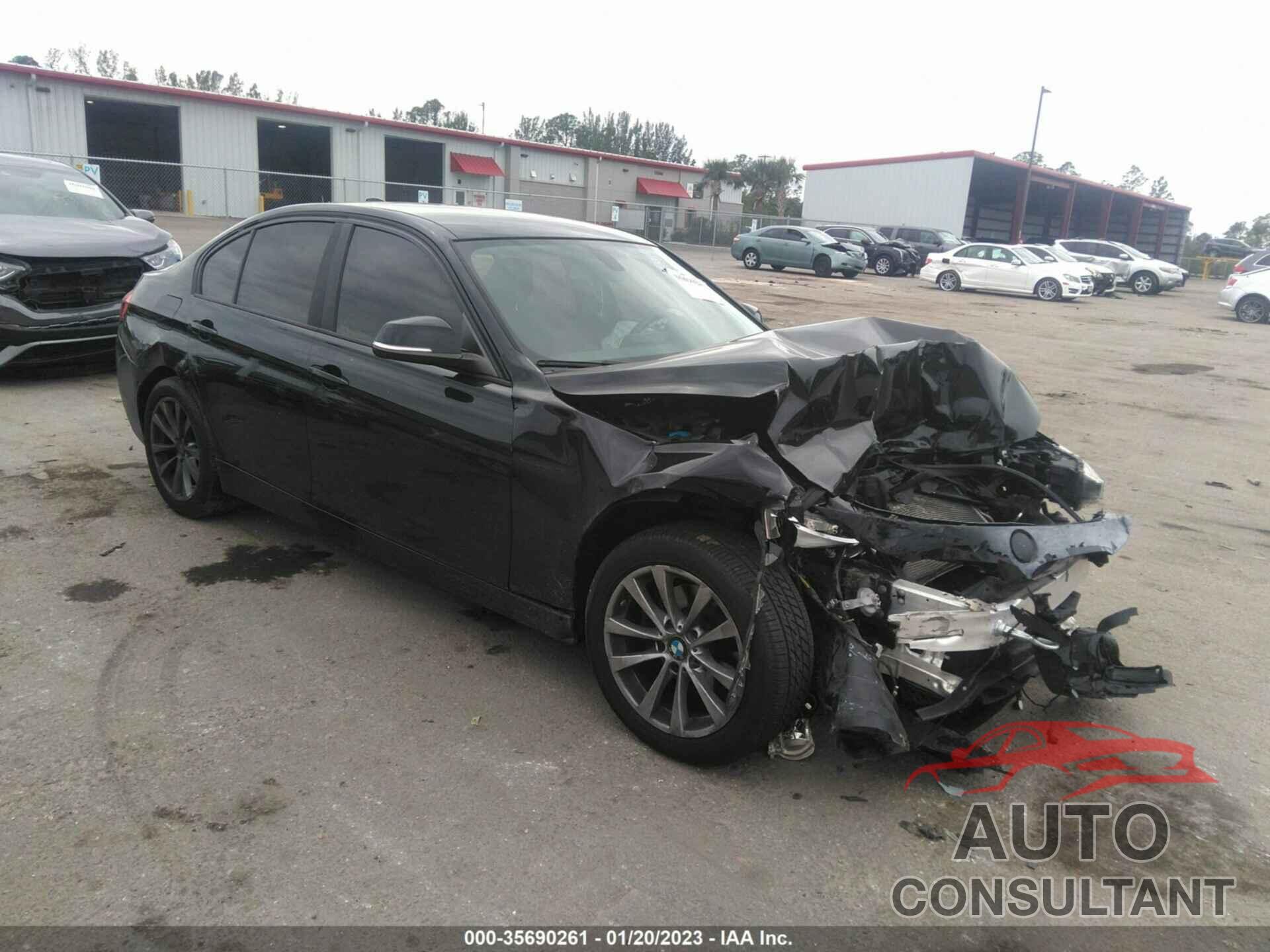 BMW 3 SERIES 2017 - WBA8E1G31HNU16967