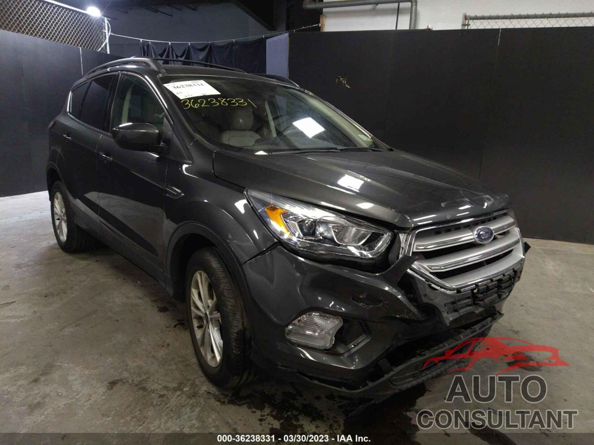 FORD ESCAPE 2018 - 1FMCU9HD9JUA59759
