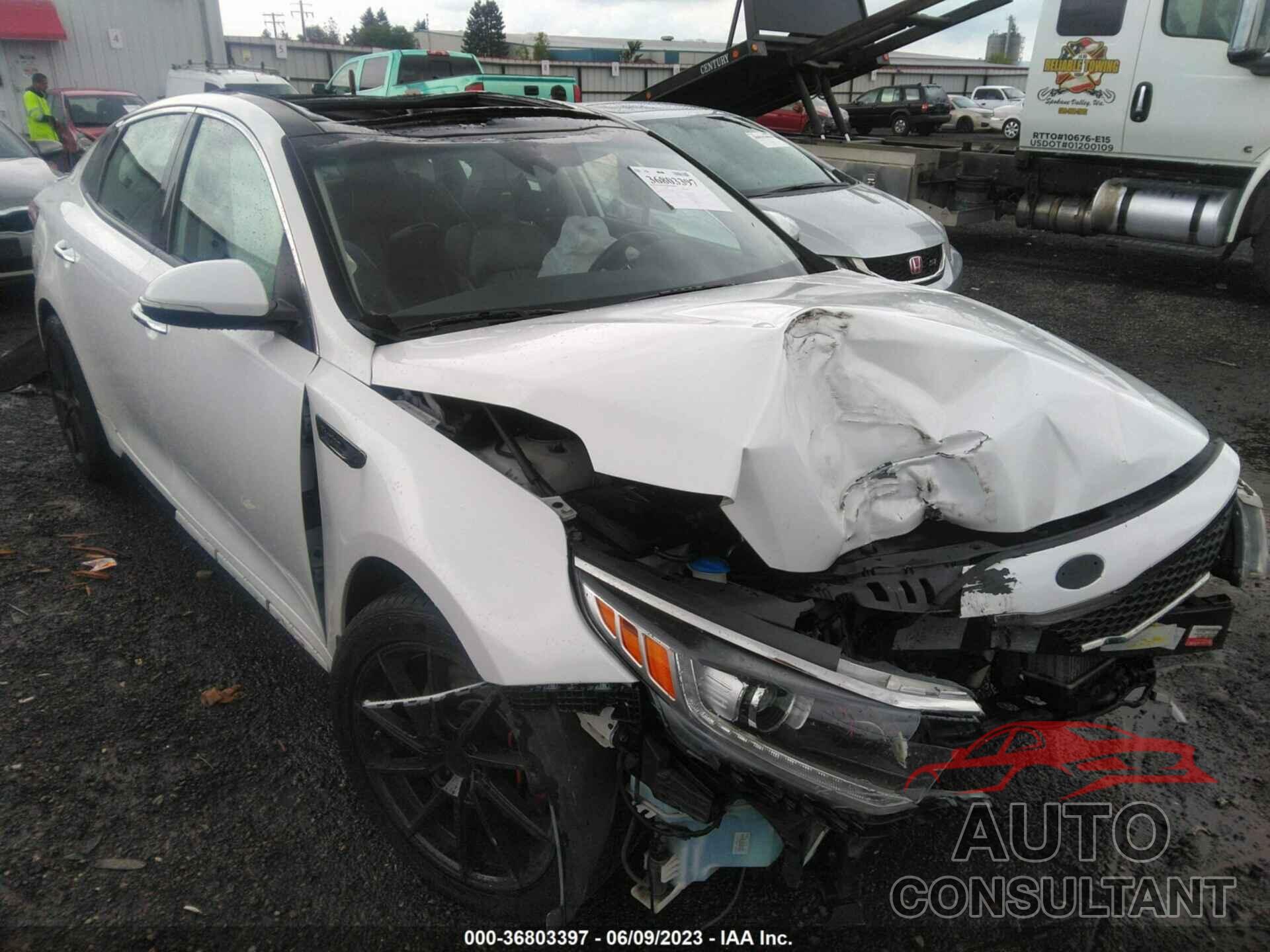KIA OPTIMA 2016 - 5XXGW4L29GG038045