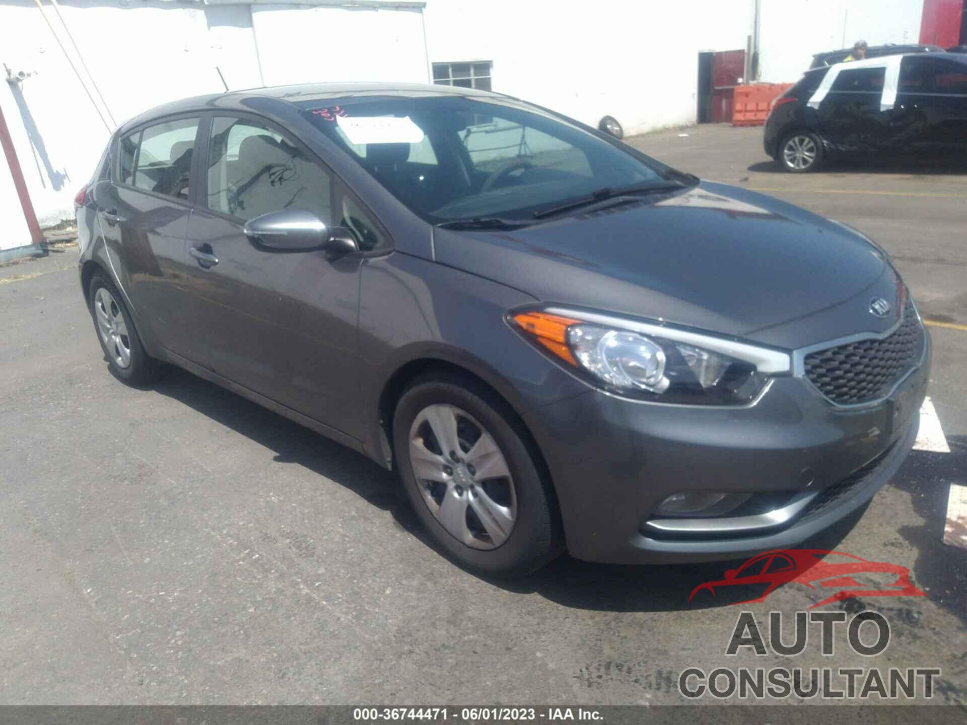 KIA FORTE 2016 - KNAFK5A85G5655836