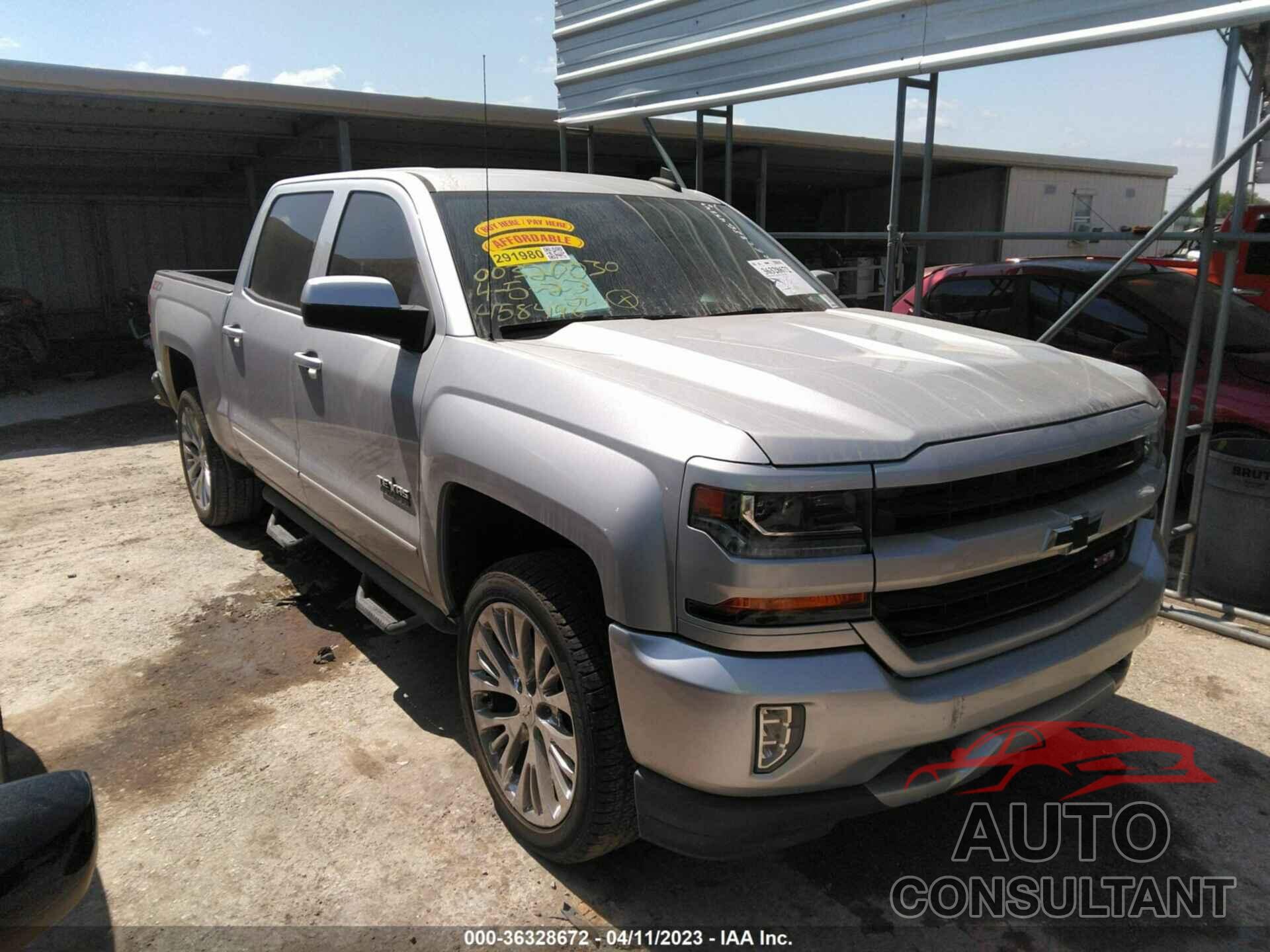 CHEVROLET SILVERADO 1500 2018 - 3GCUKREC8JG458496