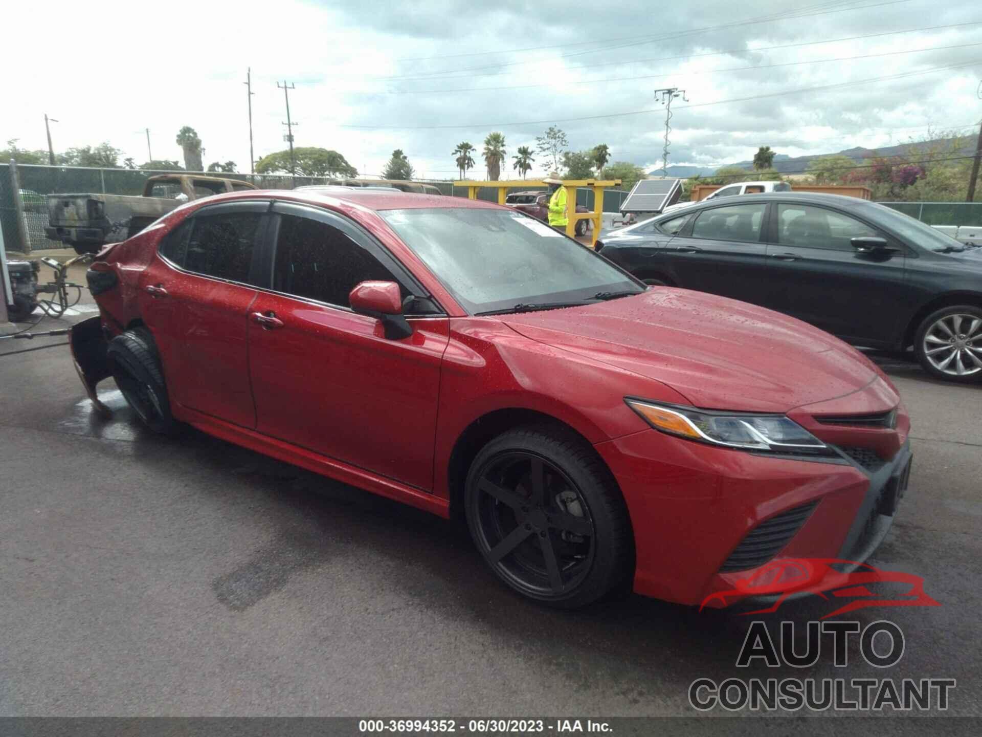 TOYOTA CAMRY 2020 - 4T1M11AK4LU396642