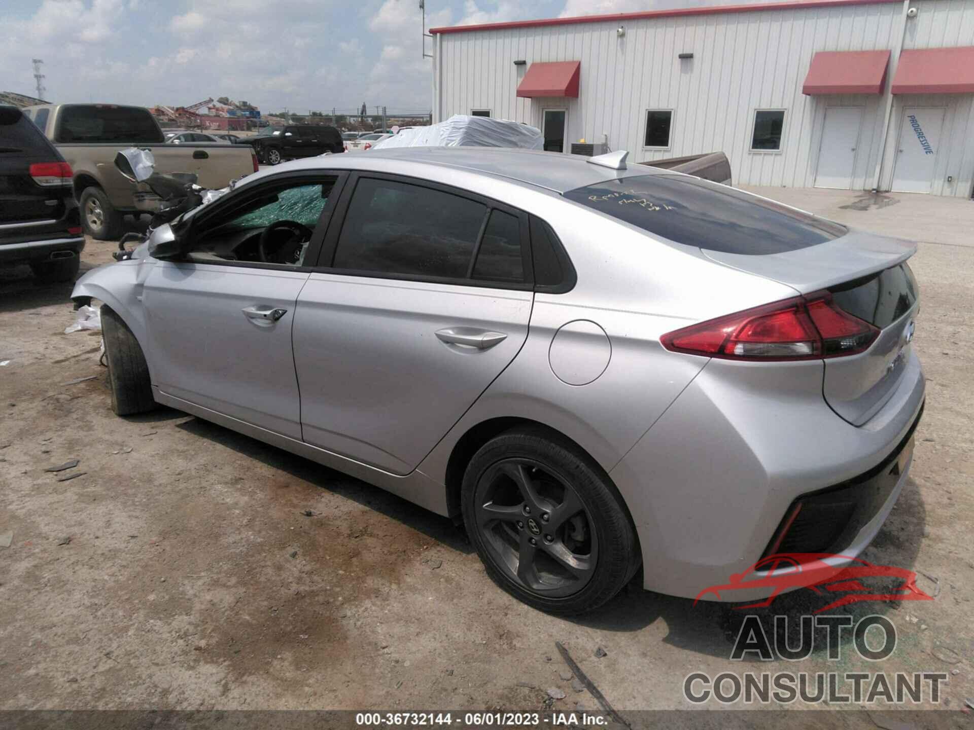 HYUNDAI IONIQ HYBRID 2017 - KMHC65LC3HU034562