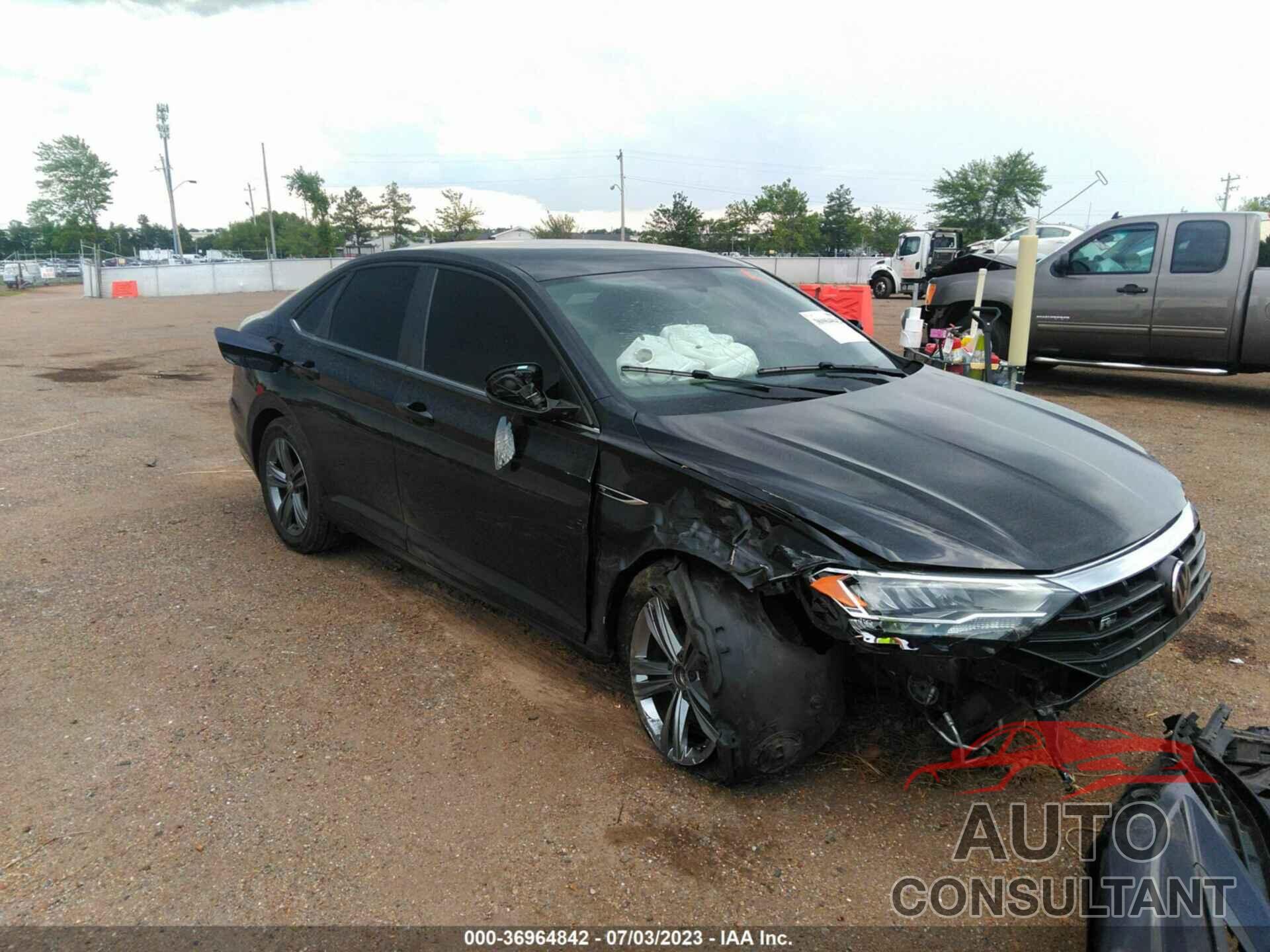 VOLKSWAGEN JETTA 2019 - 3VWCB7BU1KM163656
