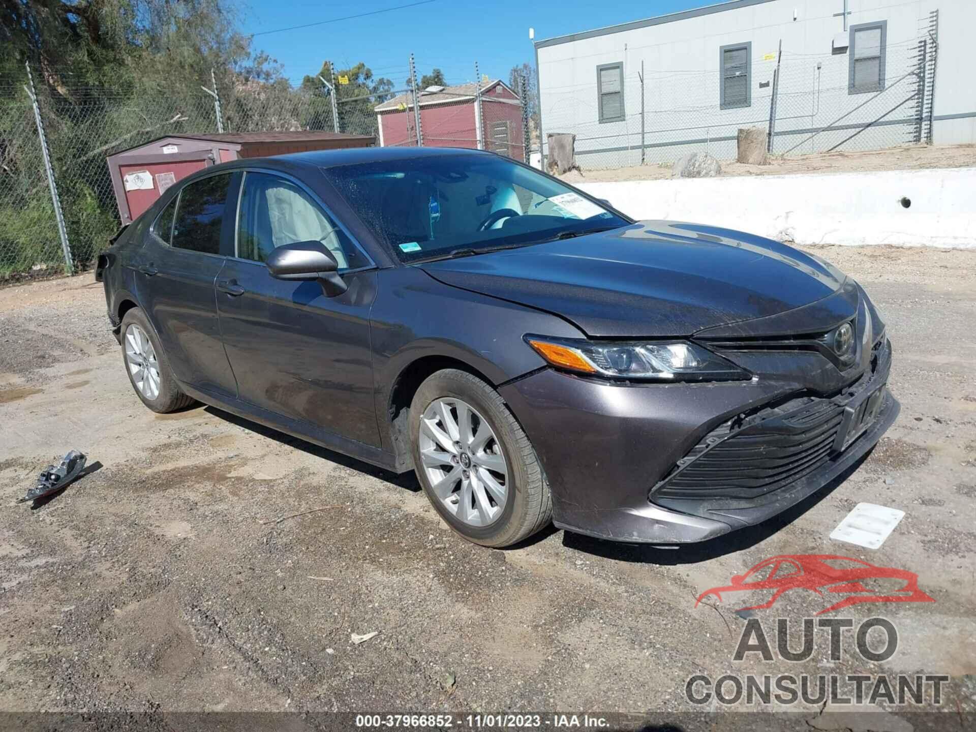 TOYOTA CAMRY 2020 - 4T1C11AK7LU350086