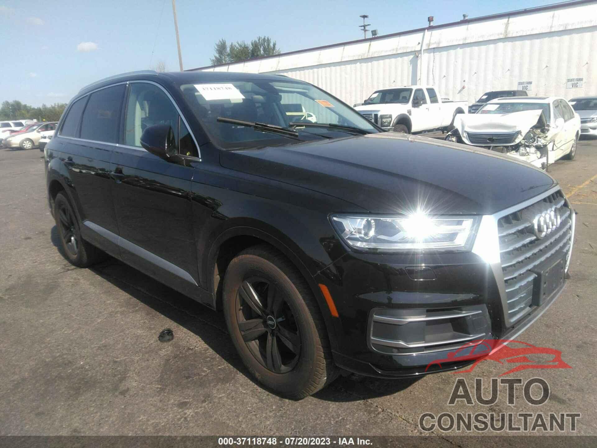 AUDI Q7 2018 - WA1LHAF74JD009742