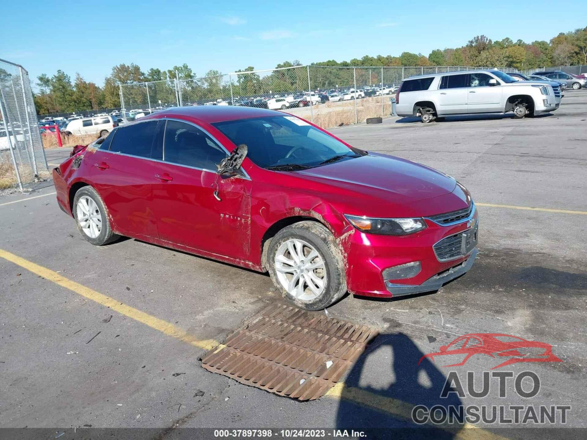 CHEVROLET MALIBU 2018 - 1G1ZD5ST8JF140529
