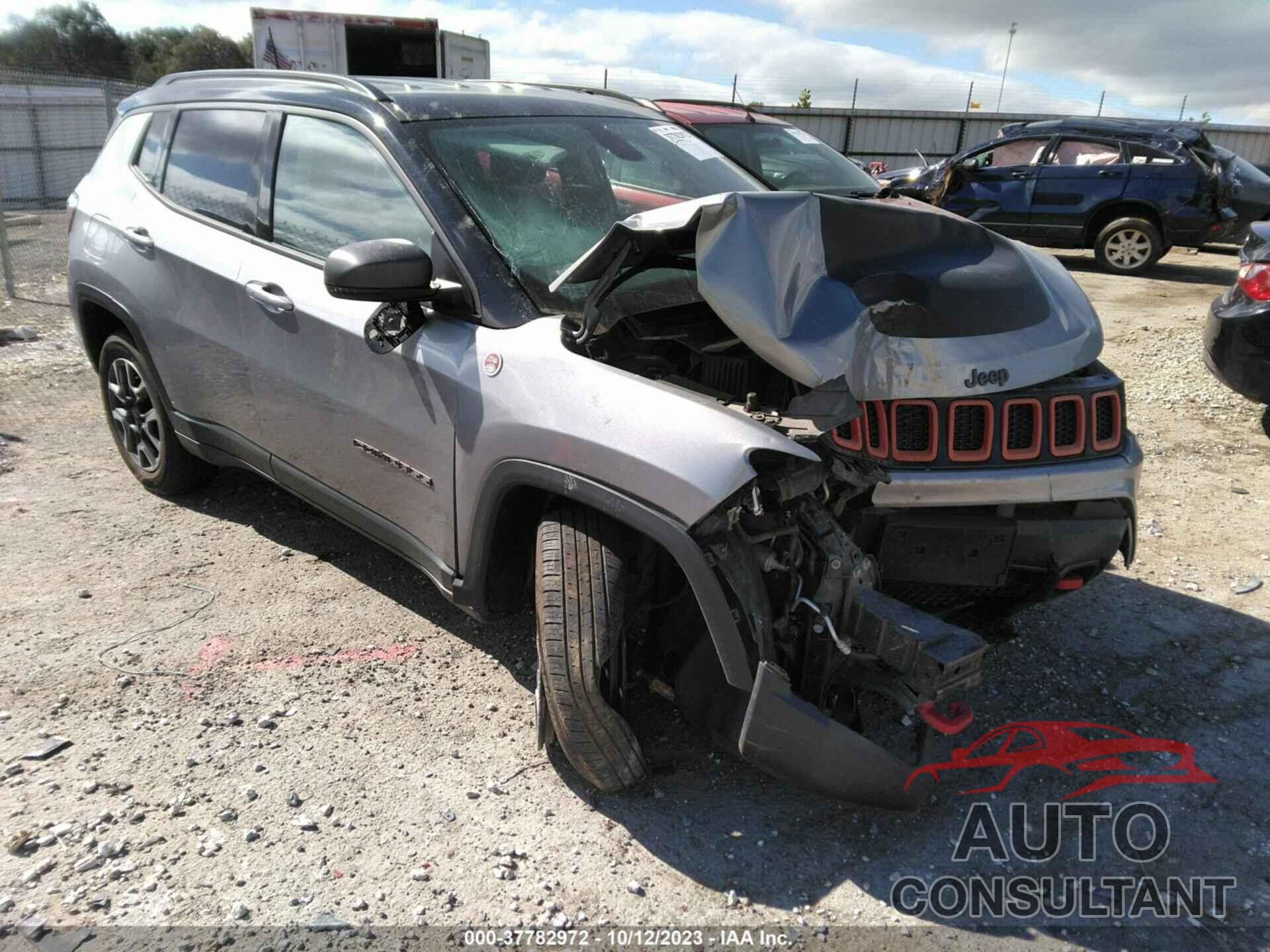 JEEP COMPASS 2019 - 3C4NJDDB8KT740083