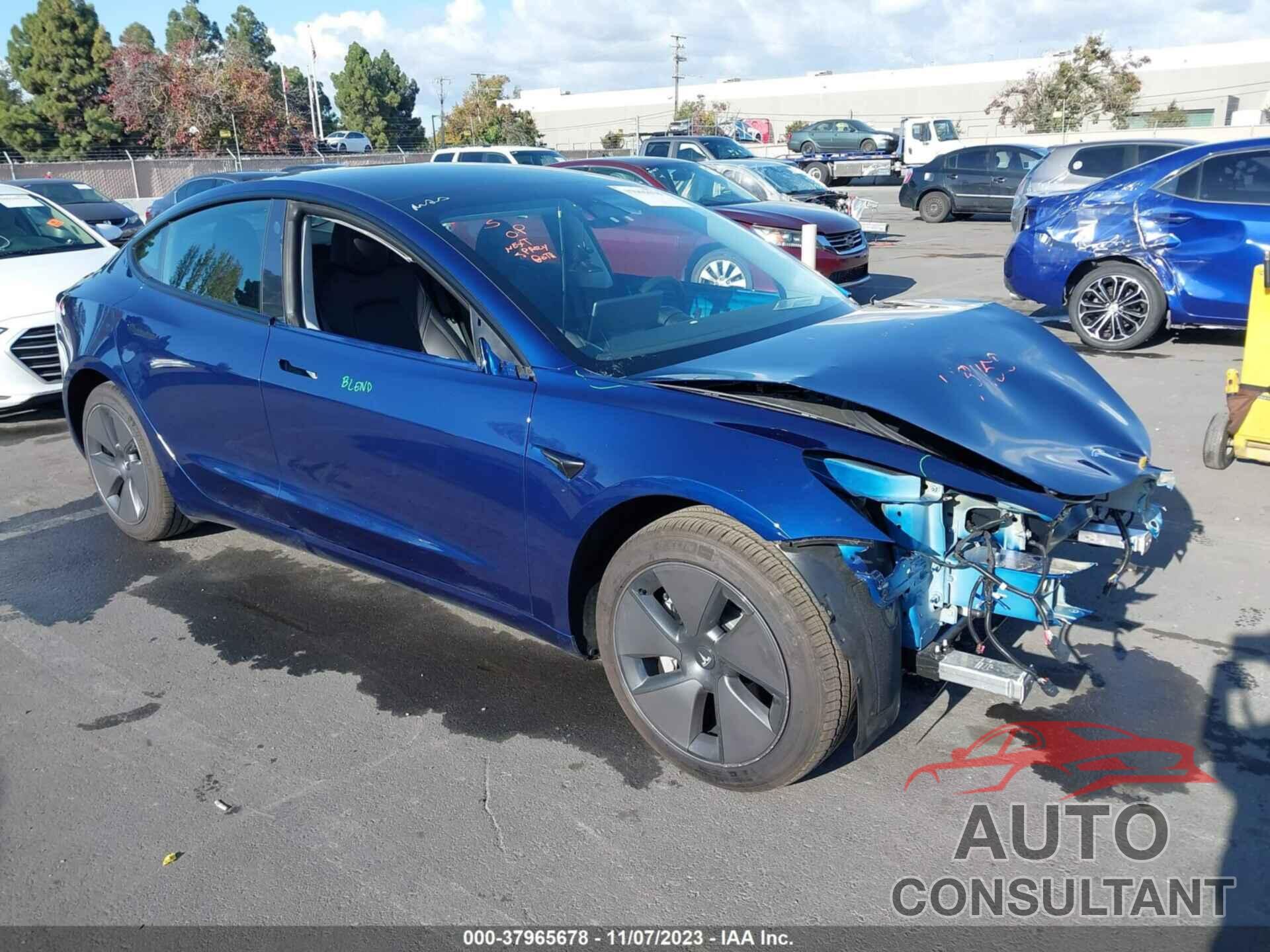 TESLA MODEL 3 2023 - 5YJ3E1EA4PF611330