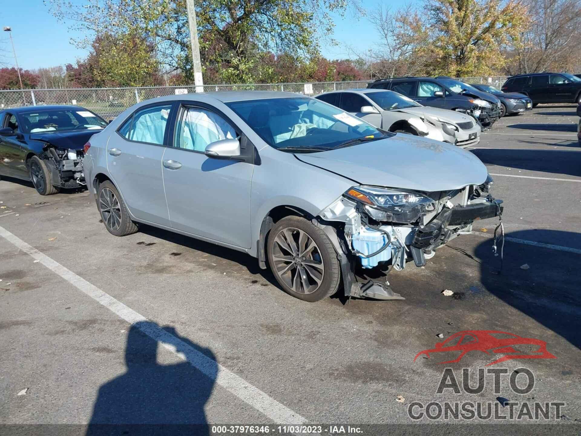 TOYOTA COROLLA 2018 - 2T1BURHEXJC077354