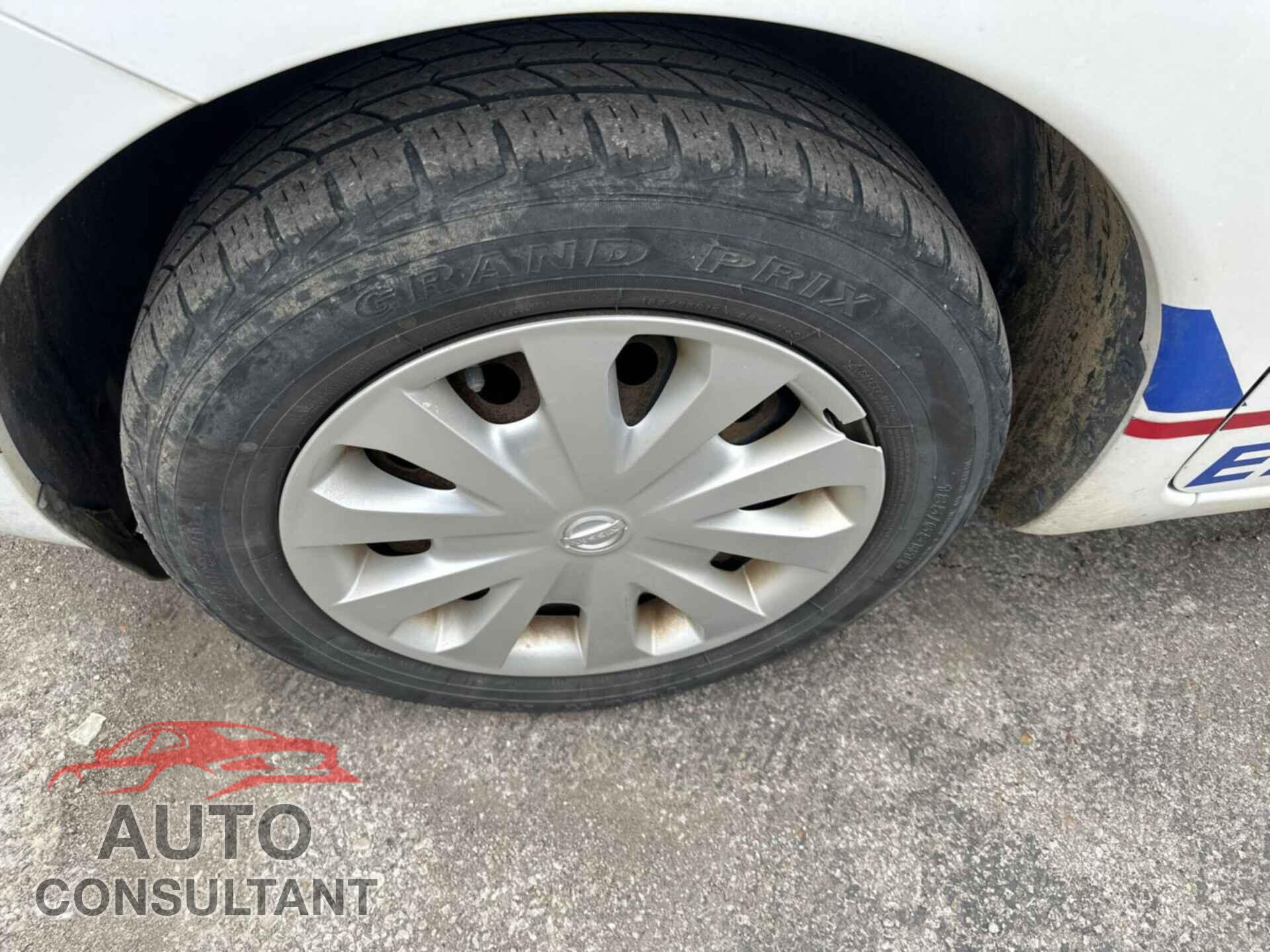 NISSAN VERSA NOTE 2016 - 3N1CE2CP8GL394074