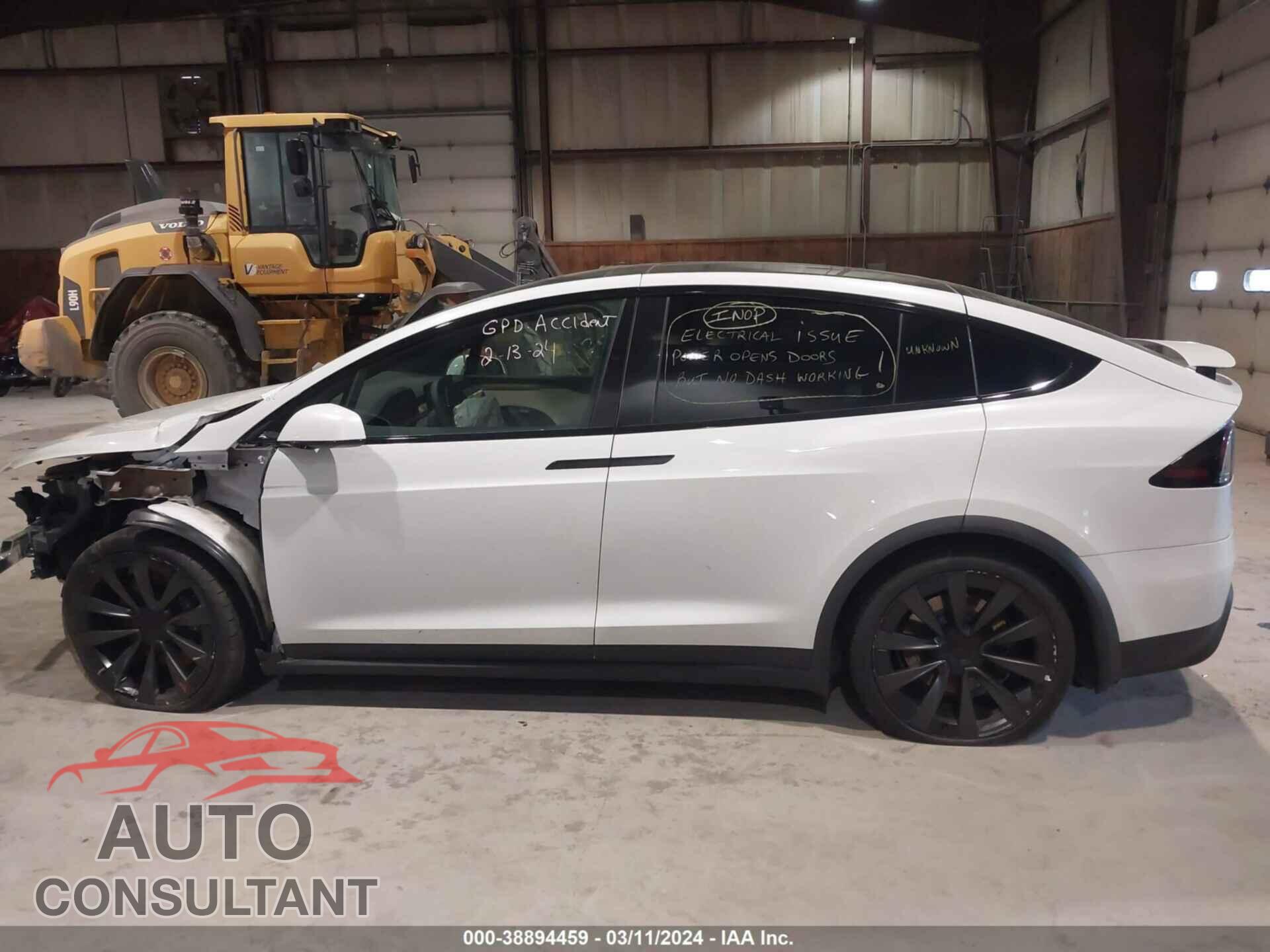 TESLA MODEL X 2023 - 7SAXCAE56PF383554