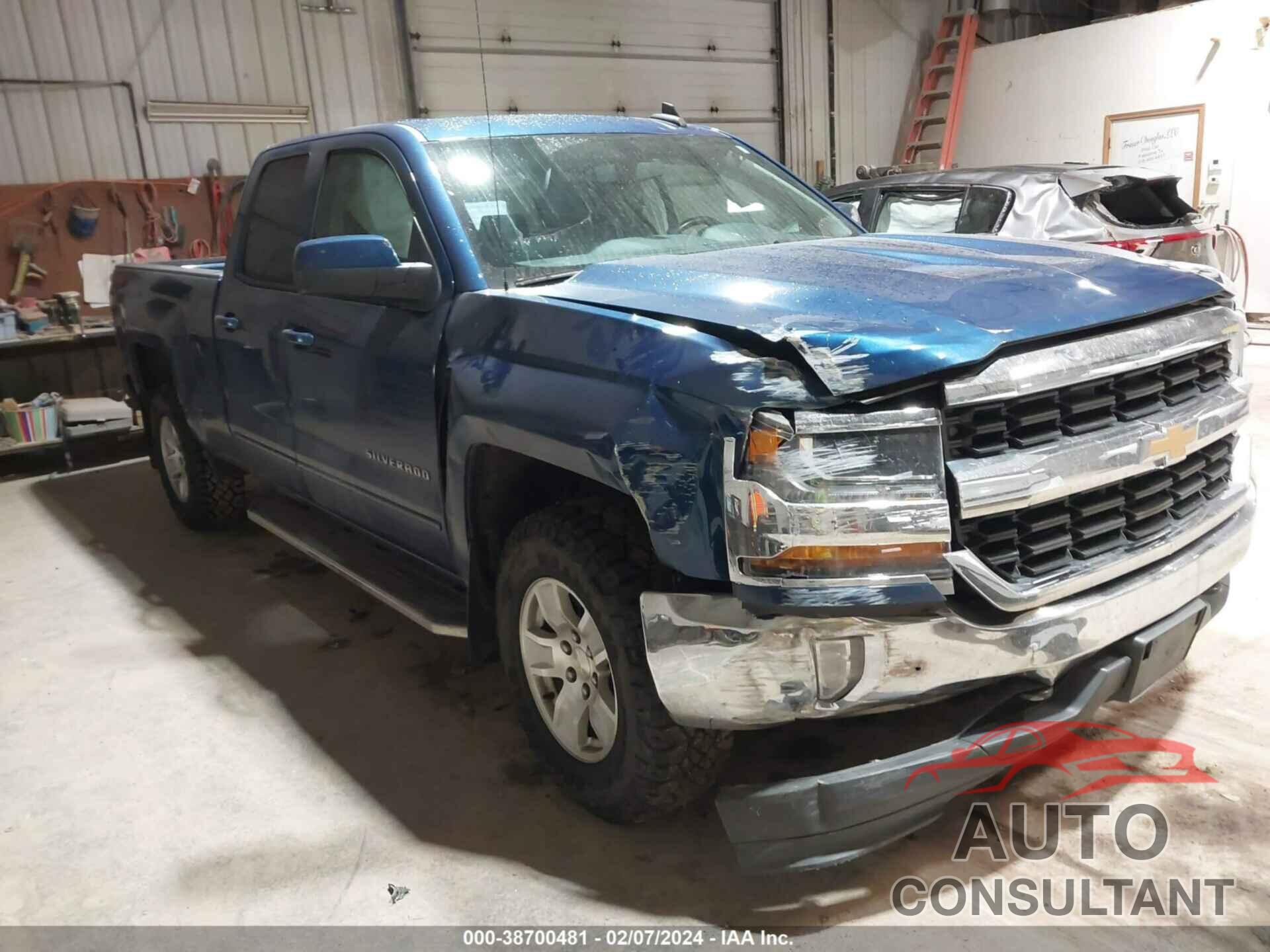 CHEVROLET SILVERADO 1500 2017 - 1GCVKREC5HZ114929