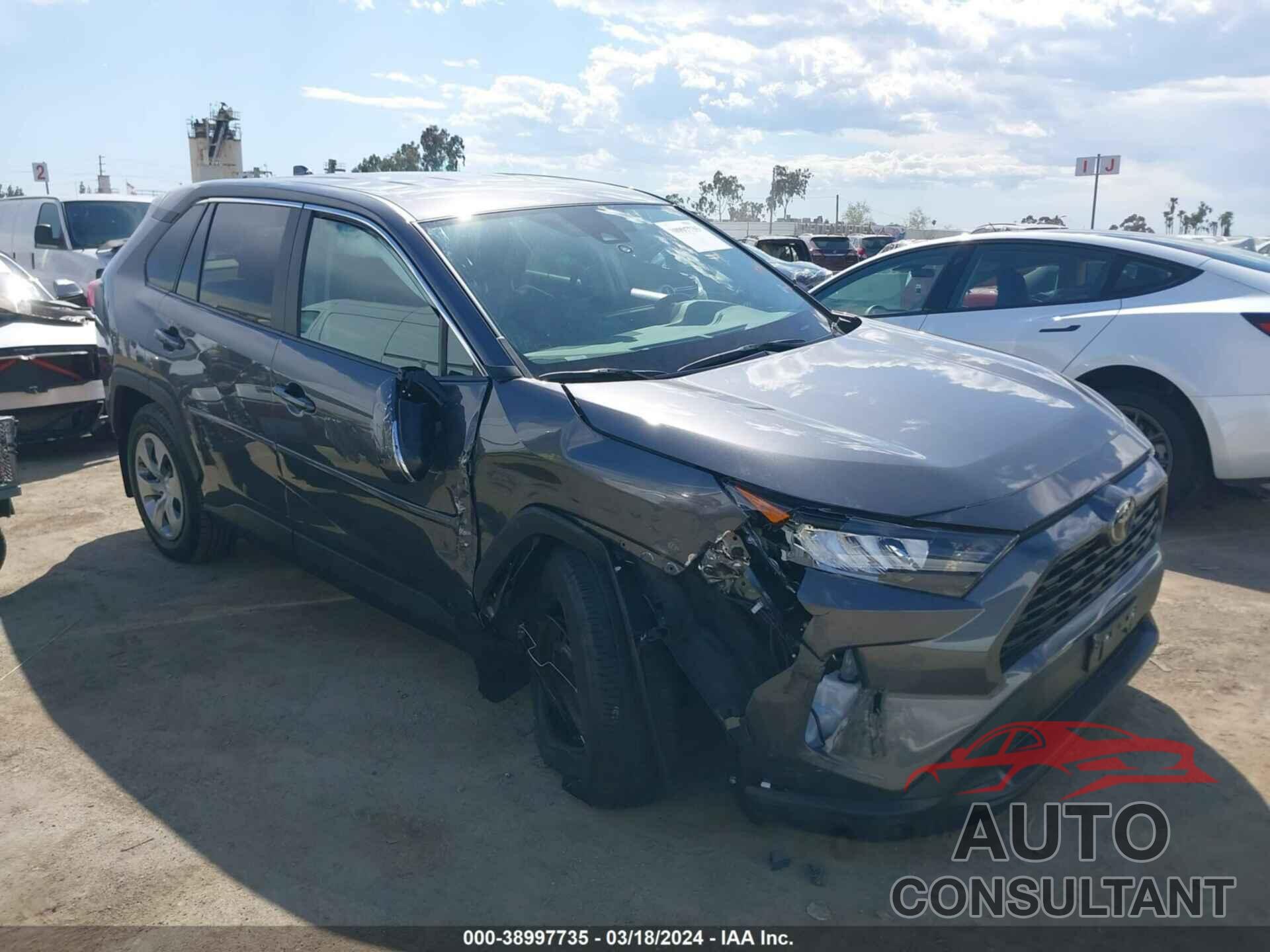 TOYOTA RAV4 2022 - 2T3K1RFV3NC203479