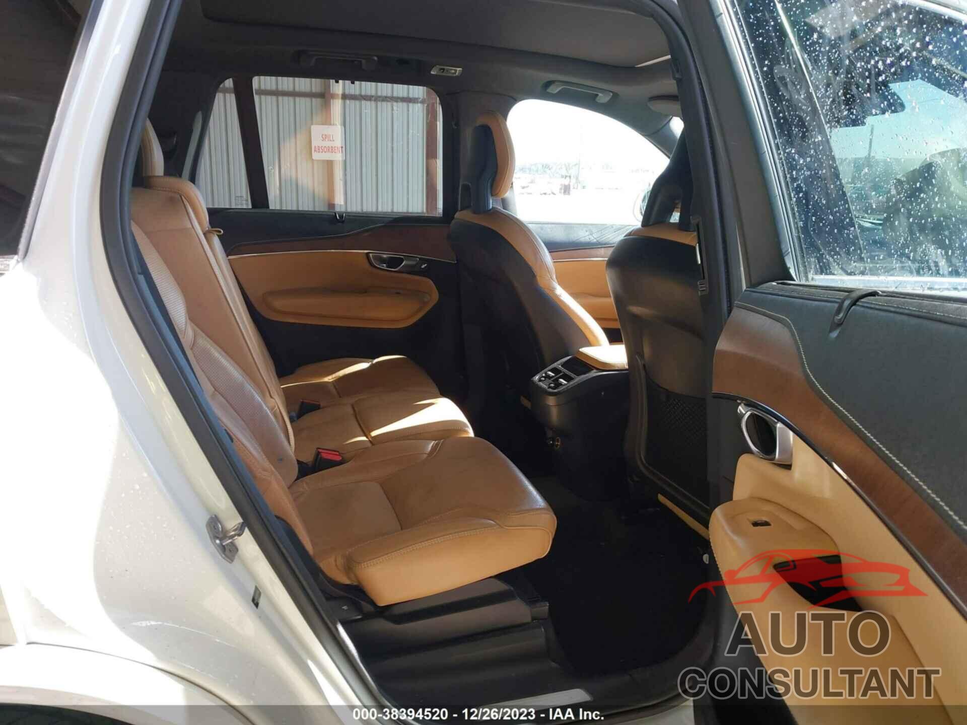 VOLVO XC90 2017 - YV4A22PL0H1177466