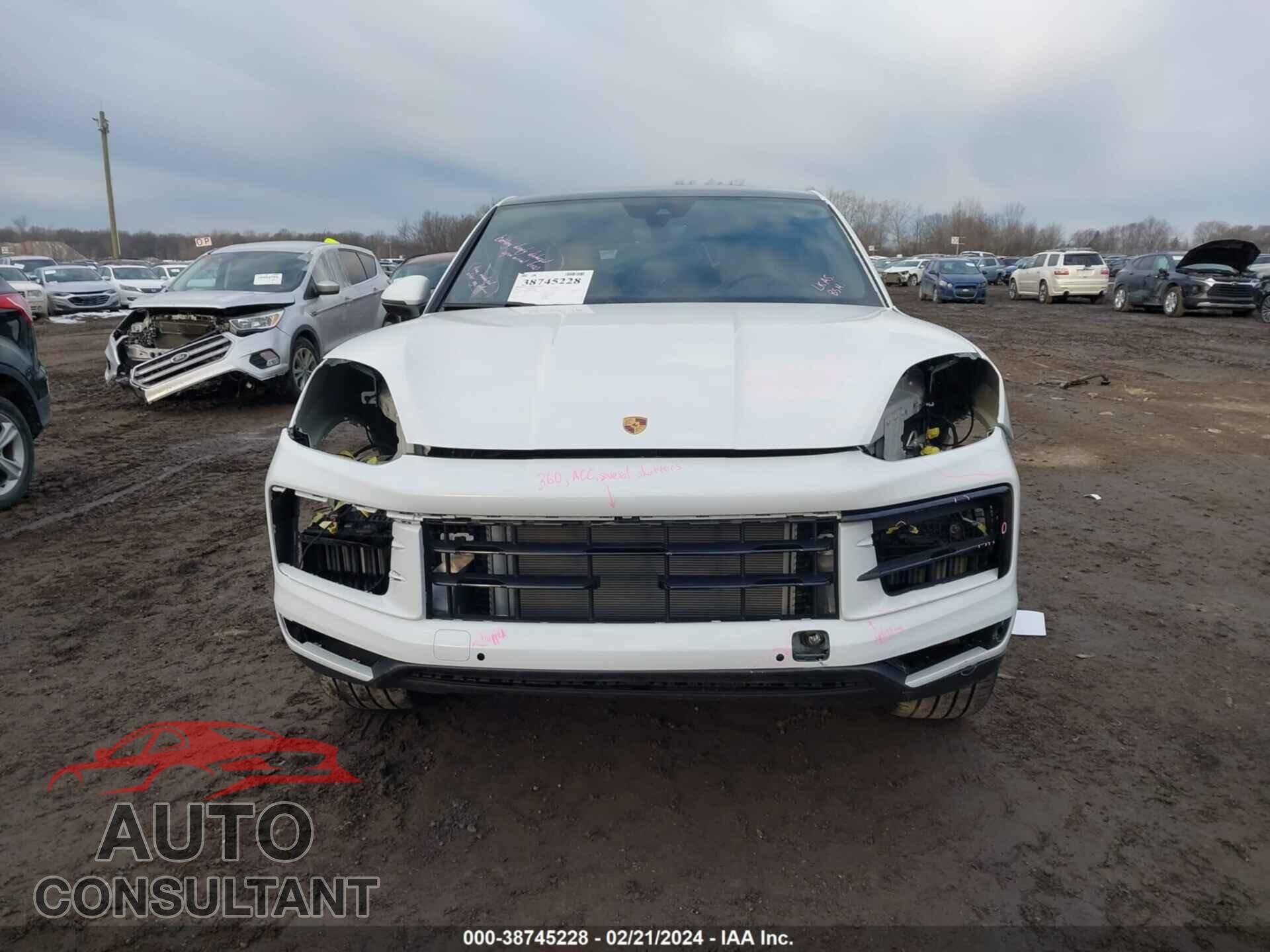 PORSCHE CAYENNE 2024 - WP1BA2AY3RDA52426