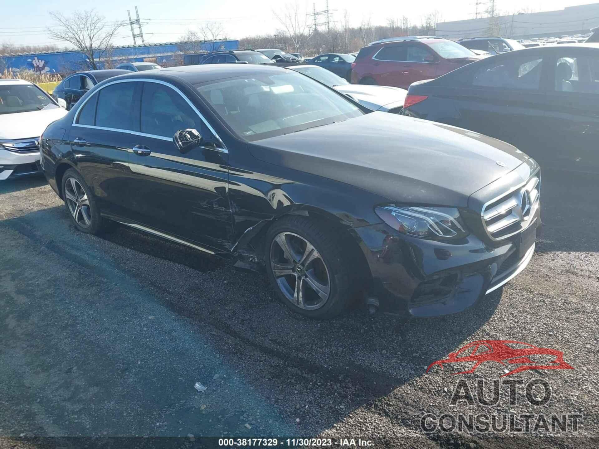 MERCEDES-BENZ E 300 2018 - WDDZF4JB7JA316669