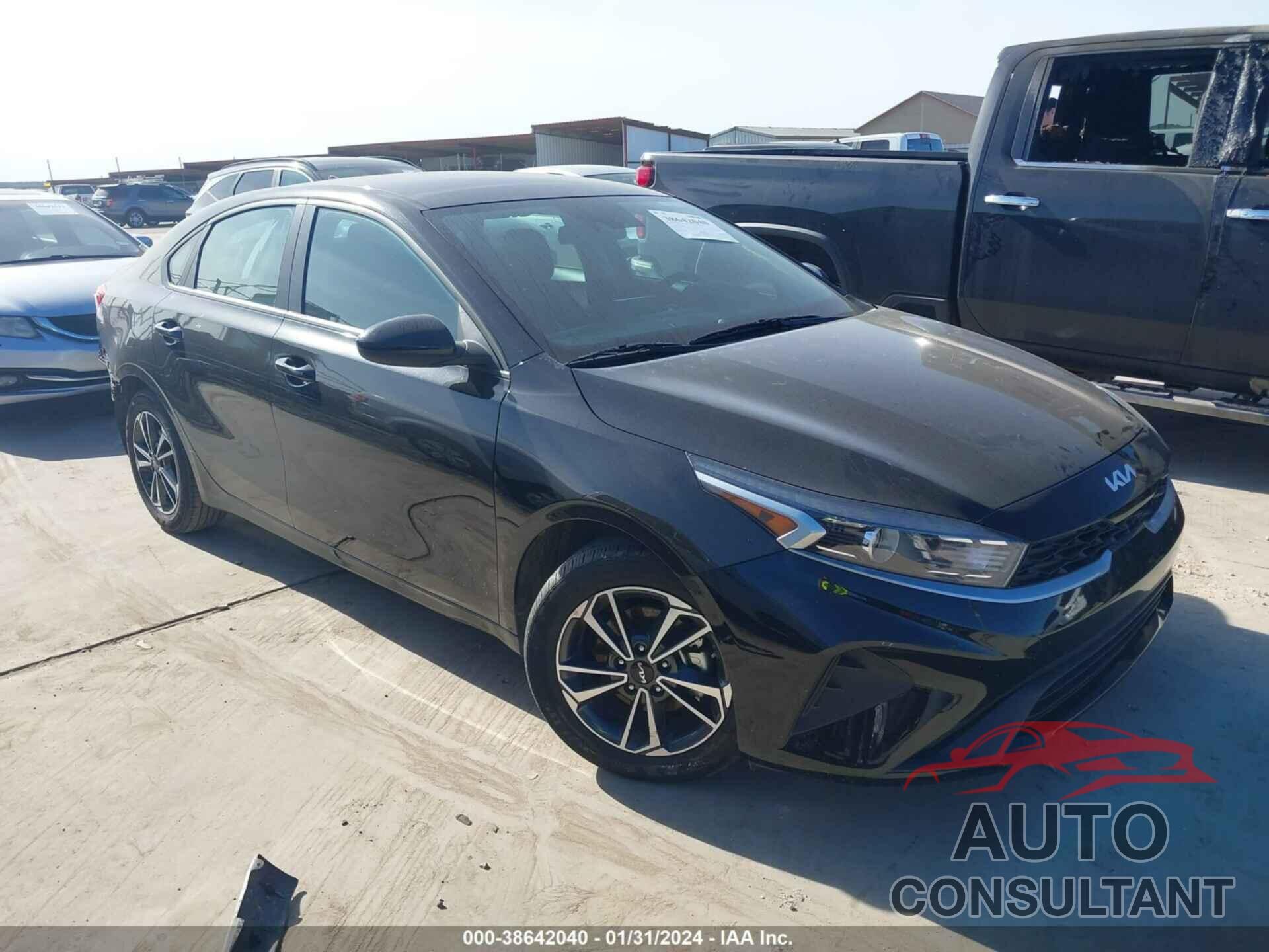 KIA FORTE 2023 - 3KPF24AD0PE612634