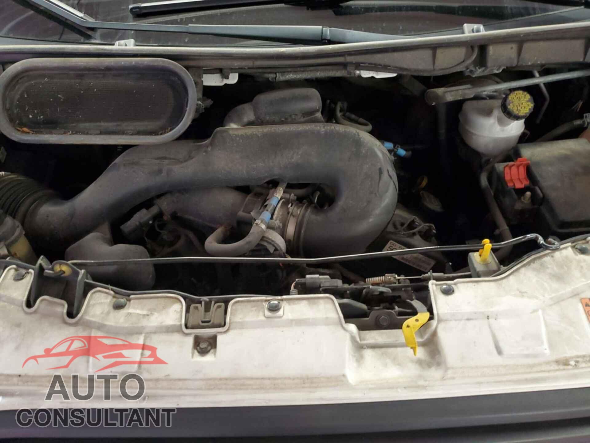 FORD TRANSIT 2018 - 1FTYR1YM5JKA75689