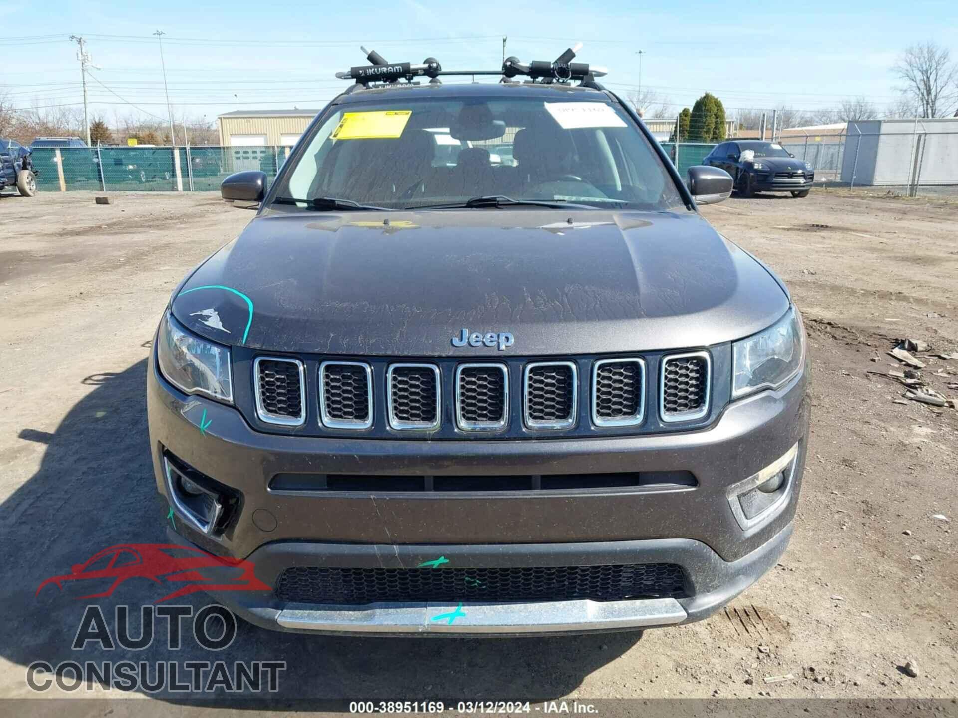 JEEP COMPASS 2018 - 3C4NJDCB9JT262837